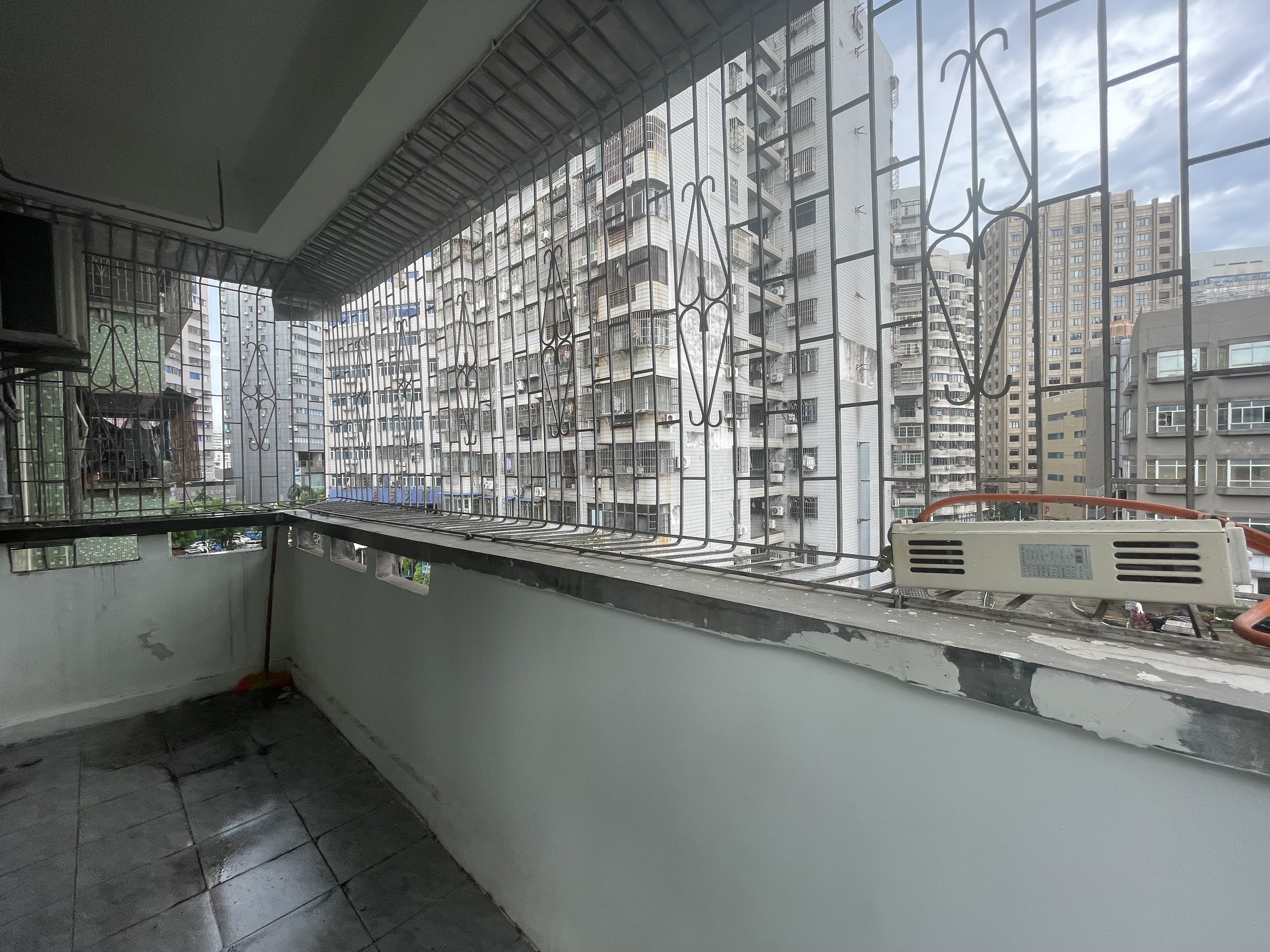 傍海小区  2室2厅1卫    2000.0元/月 傍海小区  2室2厅1卫    2000.0元/月室内图