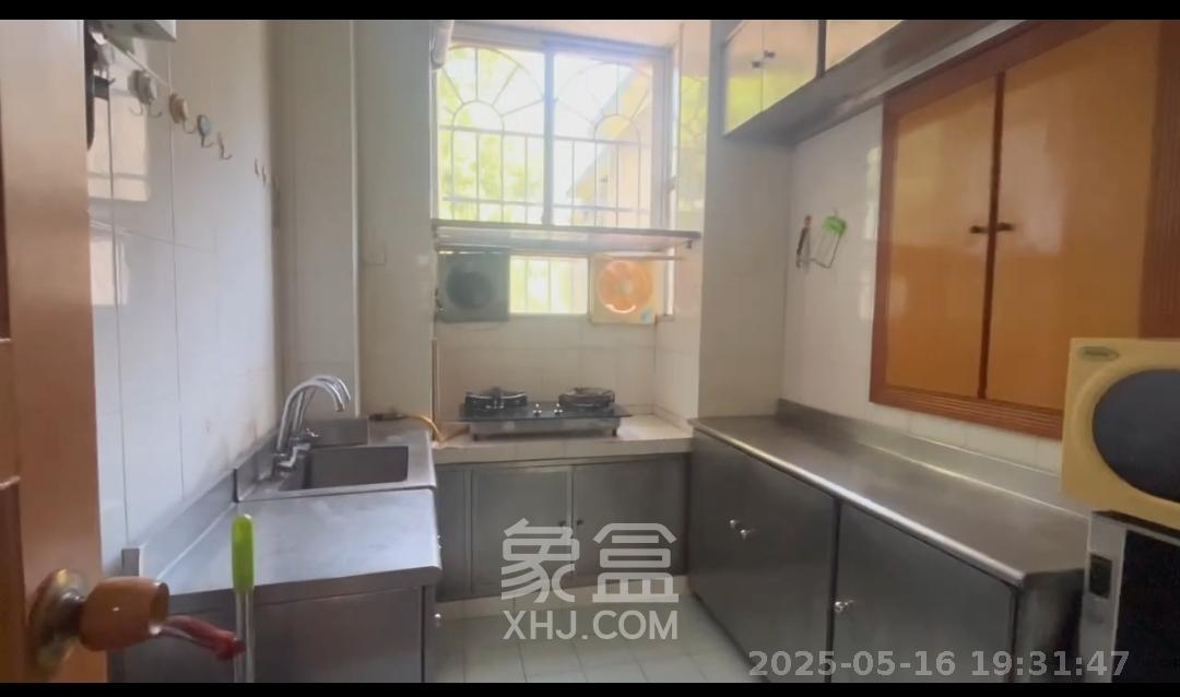 红旗区四片 2室1厅1卫 2400.0元/月 红旗区四片 2室1厅1卫 2400.0元/月室内图