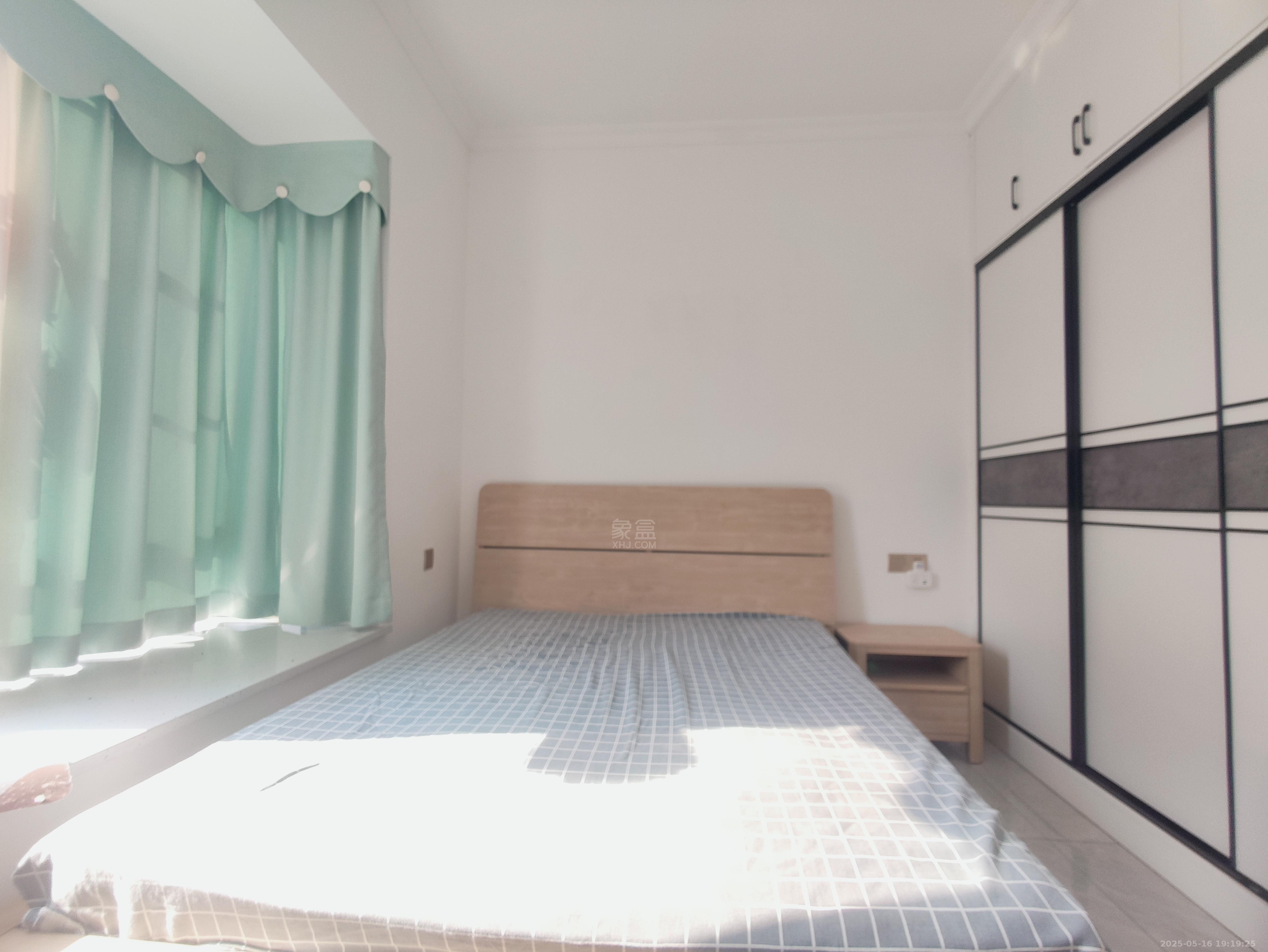 城市风景 2室1厅1卫 1600.0元/月 城市风景 2室1厅1卫 1600.0元/月室内图