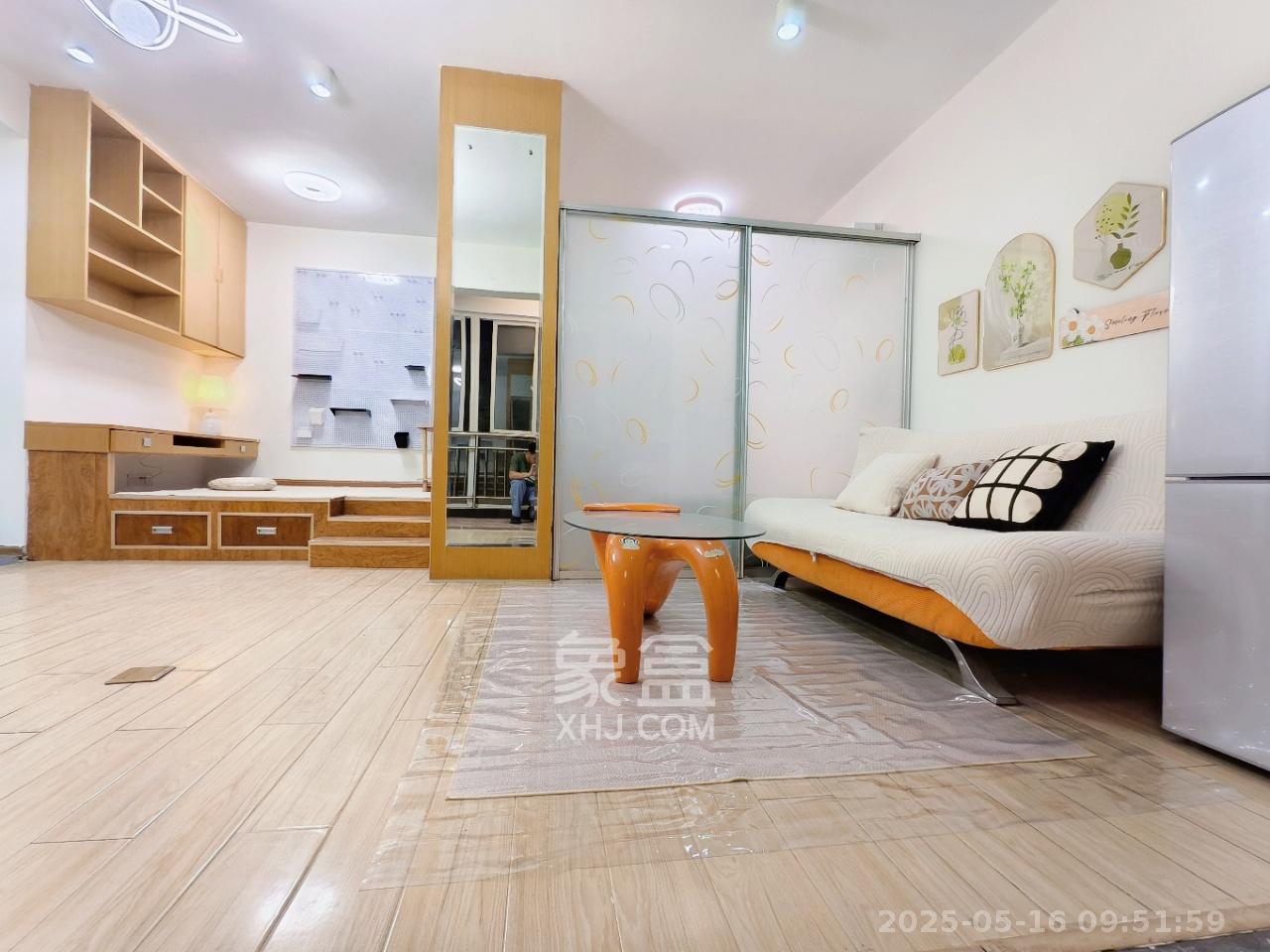 新芙蓉之都 1室1厅1卫 2200.0元/月 新芙蓉之都 1室1厅1卫 2200.0元/月室内图