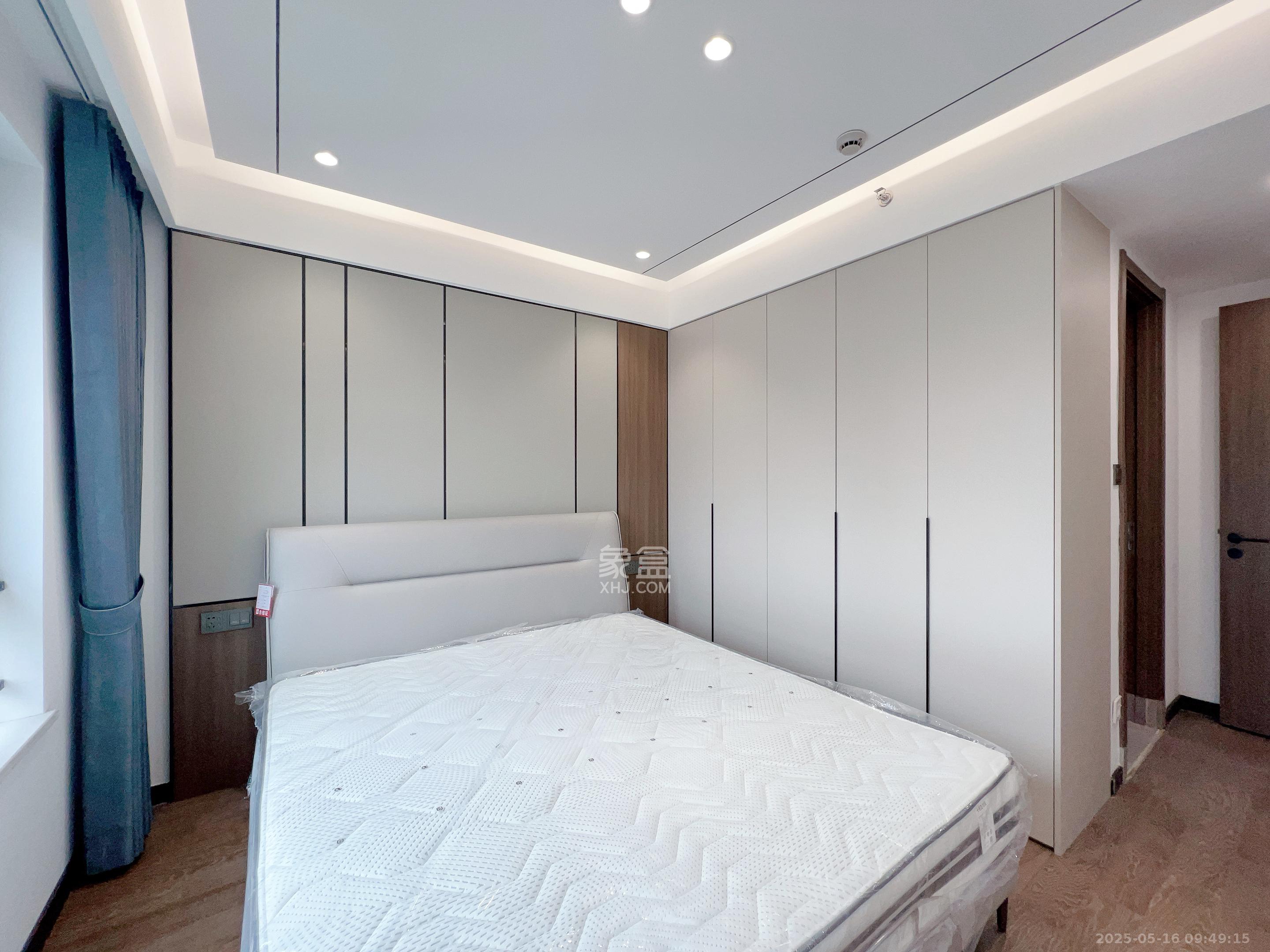 卓越中寰  3室2厅2卫   5300.00元/月室内图