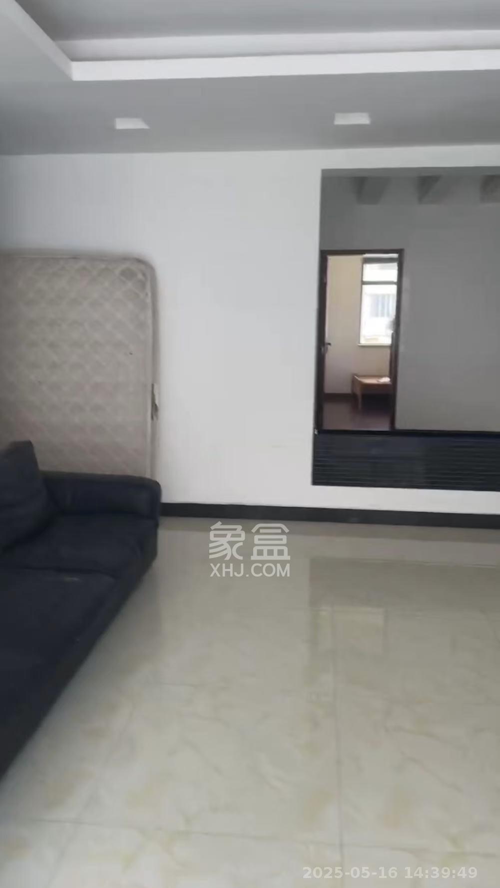 美林景园  5室2厅3卫    4000.0元/月室内图