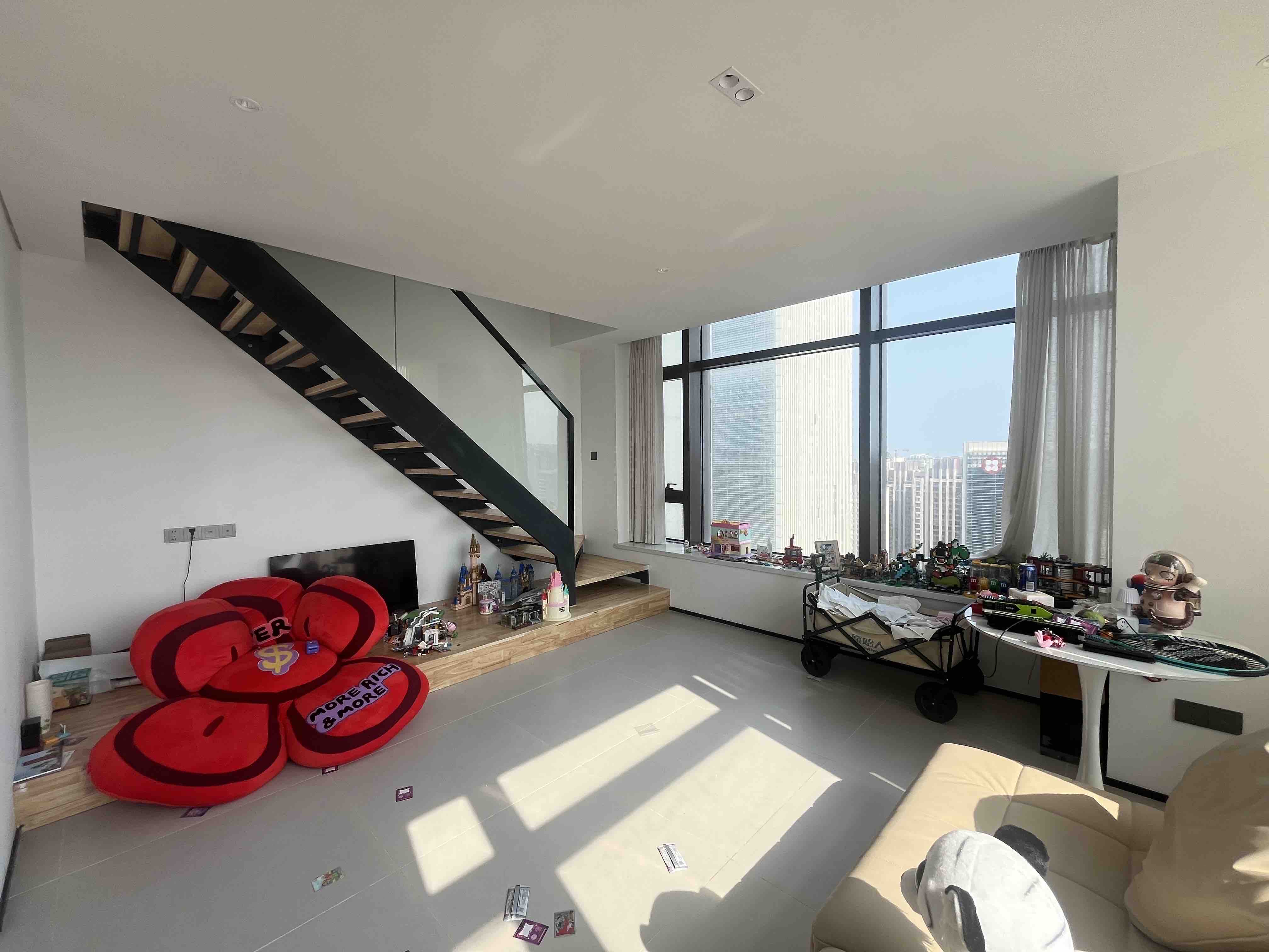 海航豪庭南苑  2室2厅2卫    155.0万 海航豪庭南苑  2室2厅2卫    155.0万客厅