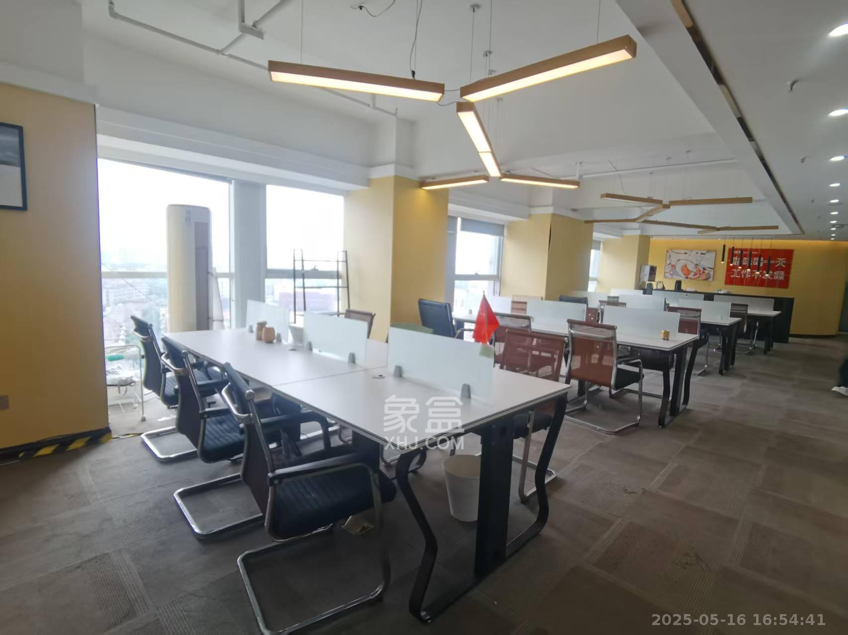 五峰国际  1室1厅1卫    1200.0元/月室内图