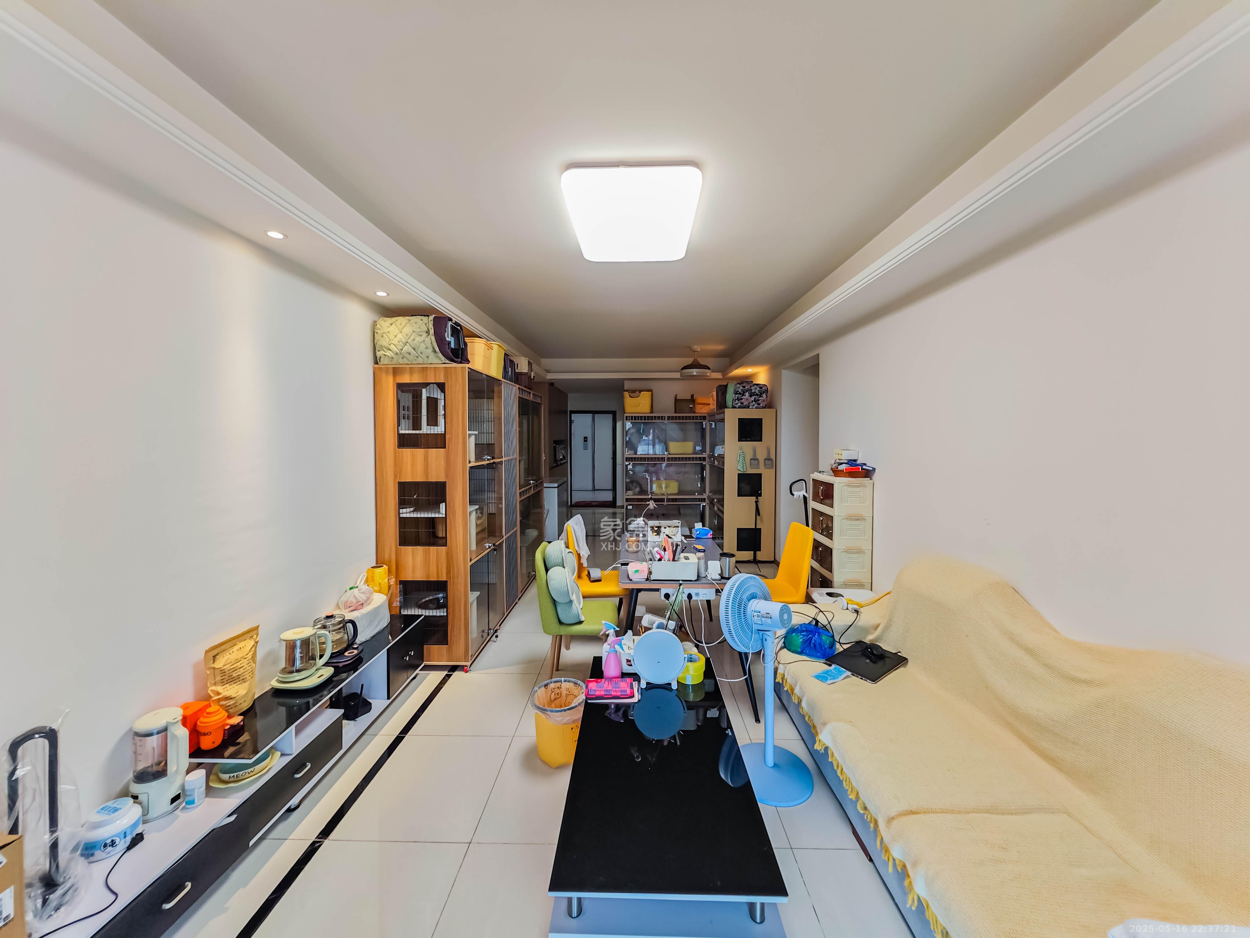 长沙高铁吾悦广场 3室2厅2卫 113.0万 长沙高铁吾悦广场 3室2厅2卫 113.0万客厅