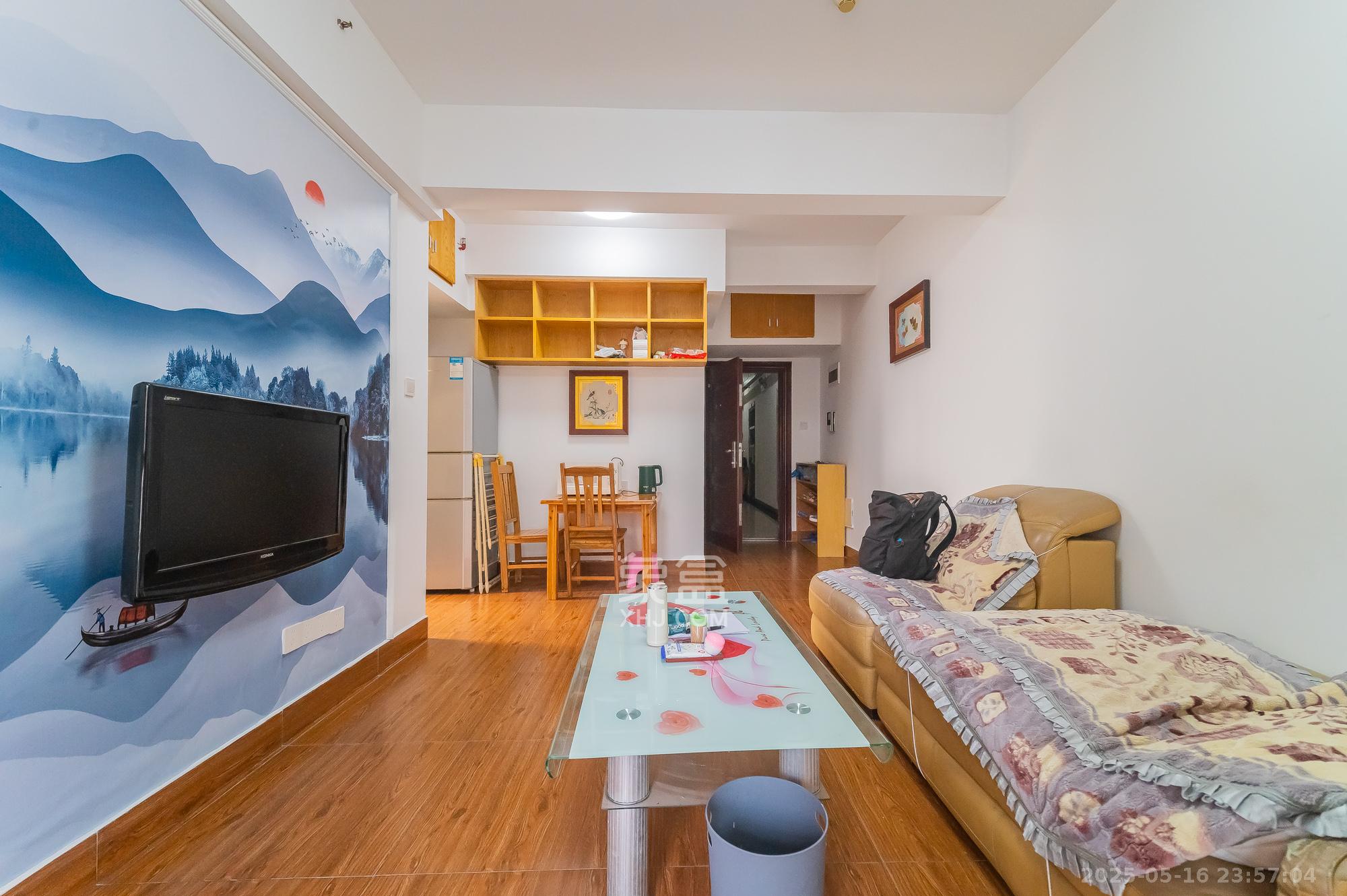 圆梦康乐城  2室1厅1卫    27.8万 圆梦康乐城  2室1厅1卫    27.8万客厅