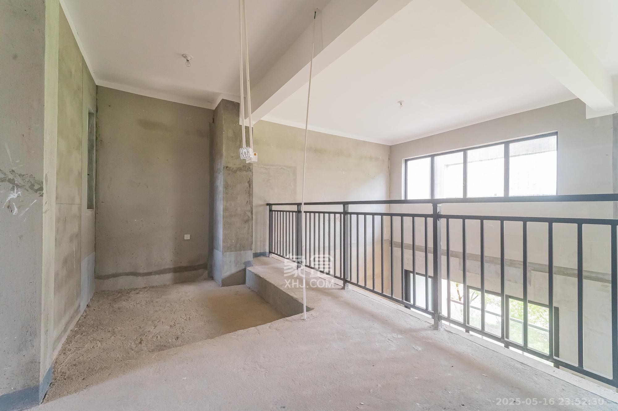 中交建发松雅院  4室2厅2卫    325.0万 中交建发松雅院  4室2厅2卫    325.0万其他