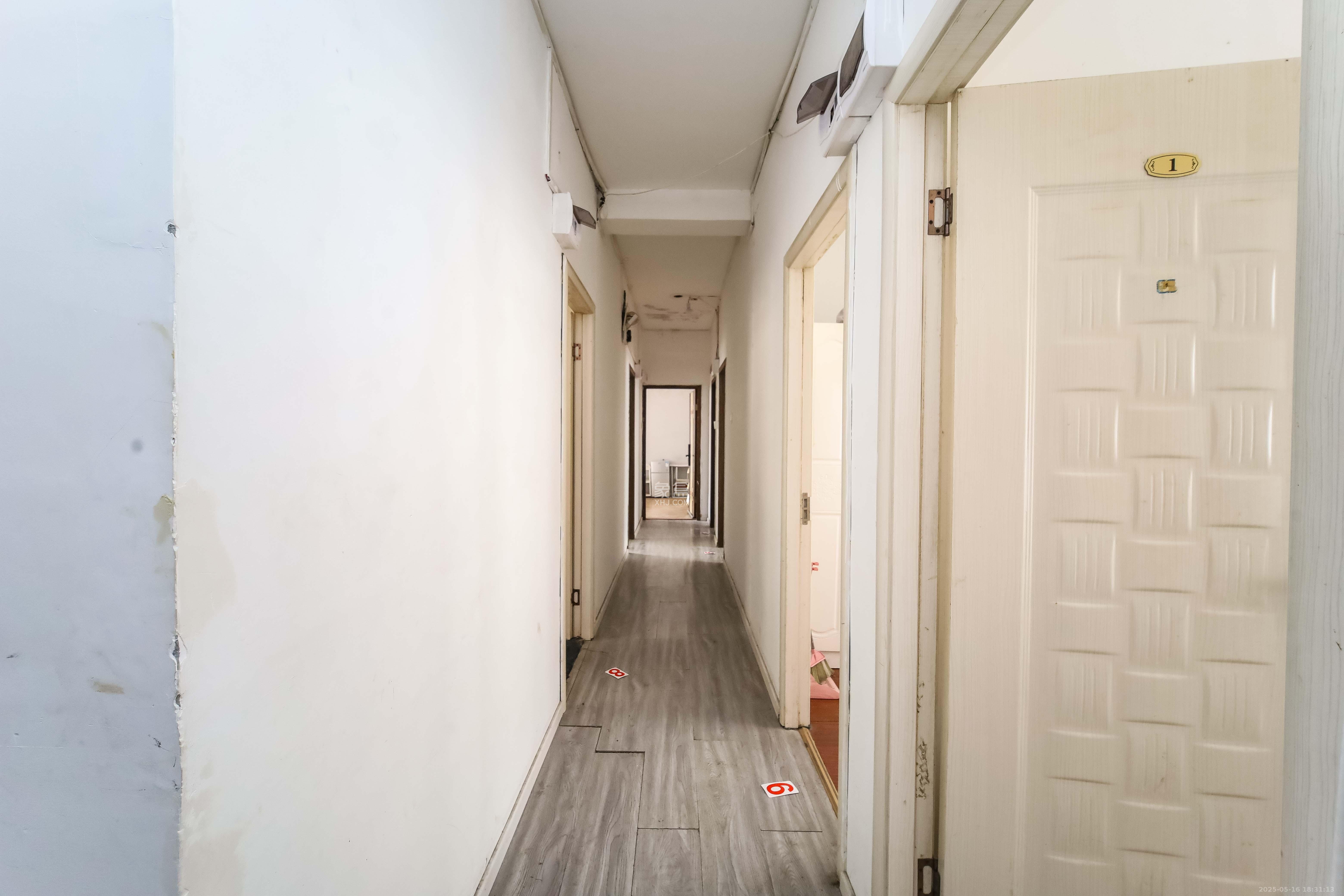 长远华樟名府  4室2厅1卫    92.0万其他