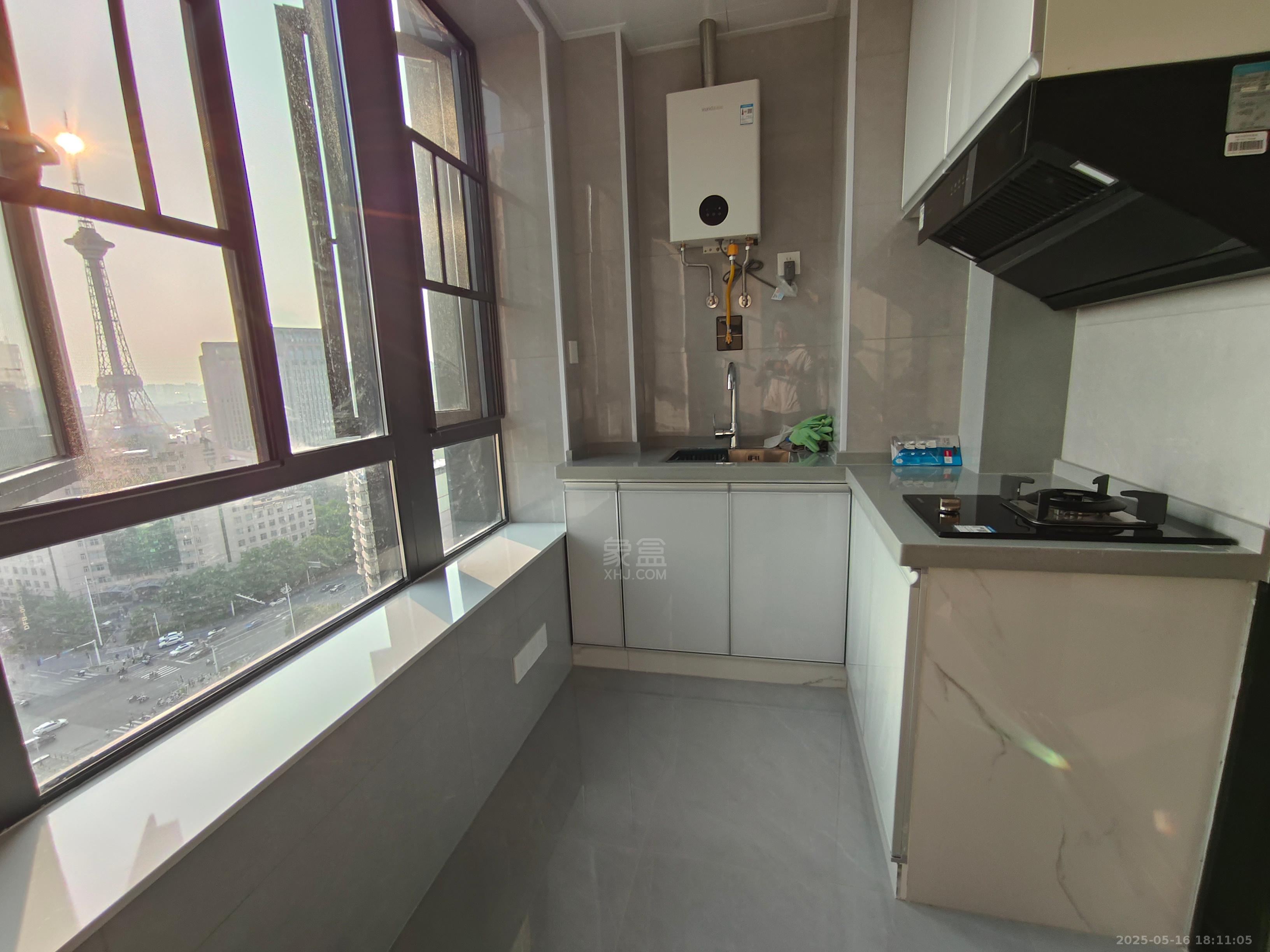 奥园广场 1室1厅1卫 1500.0元/月 奥园广场 1室1厅1卫 1500.0元/月室内图