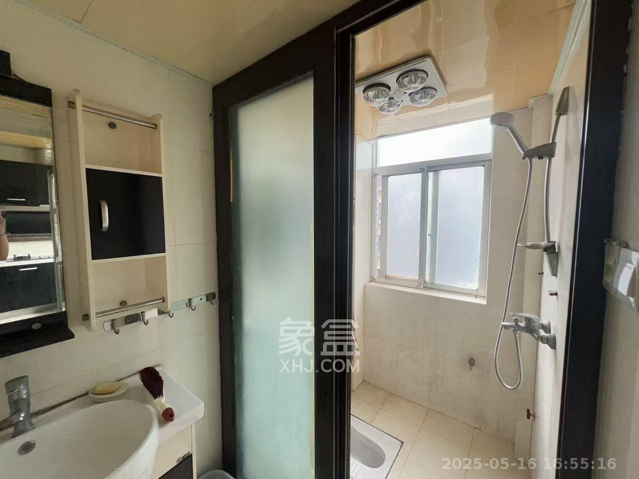 湖湘名都 4室2厅2卫 2500.0元/月 湖湘名都 4室2厅2卫 2500.0元/月室内图