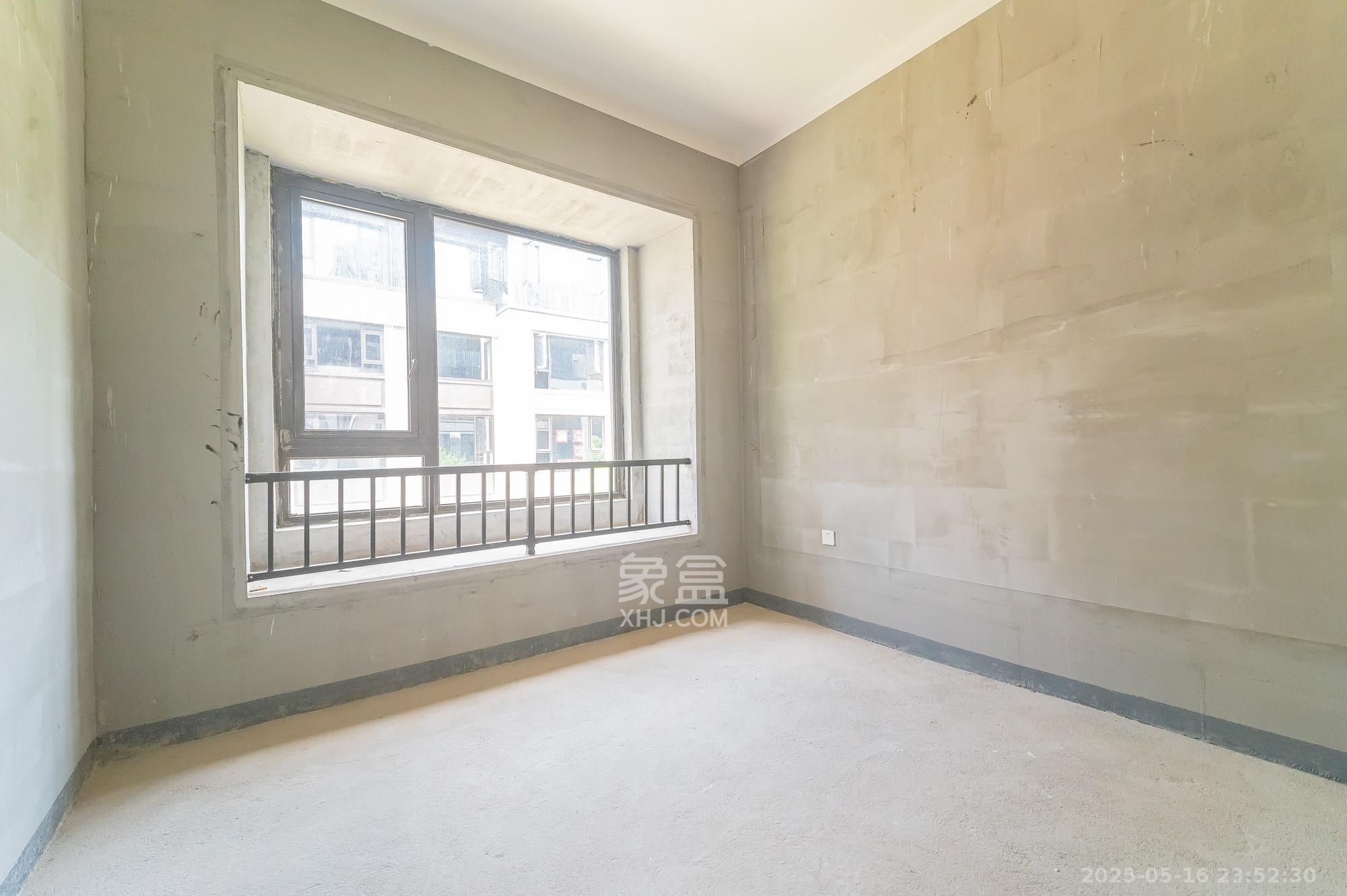 中交建发松雅院  4室2厅2卫    325.0万 中交建发松雅院  4室2厅2卫    325.0万其他