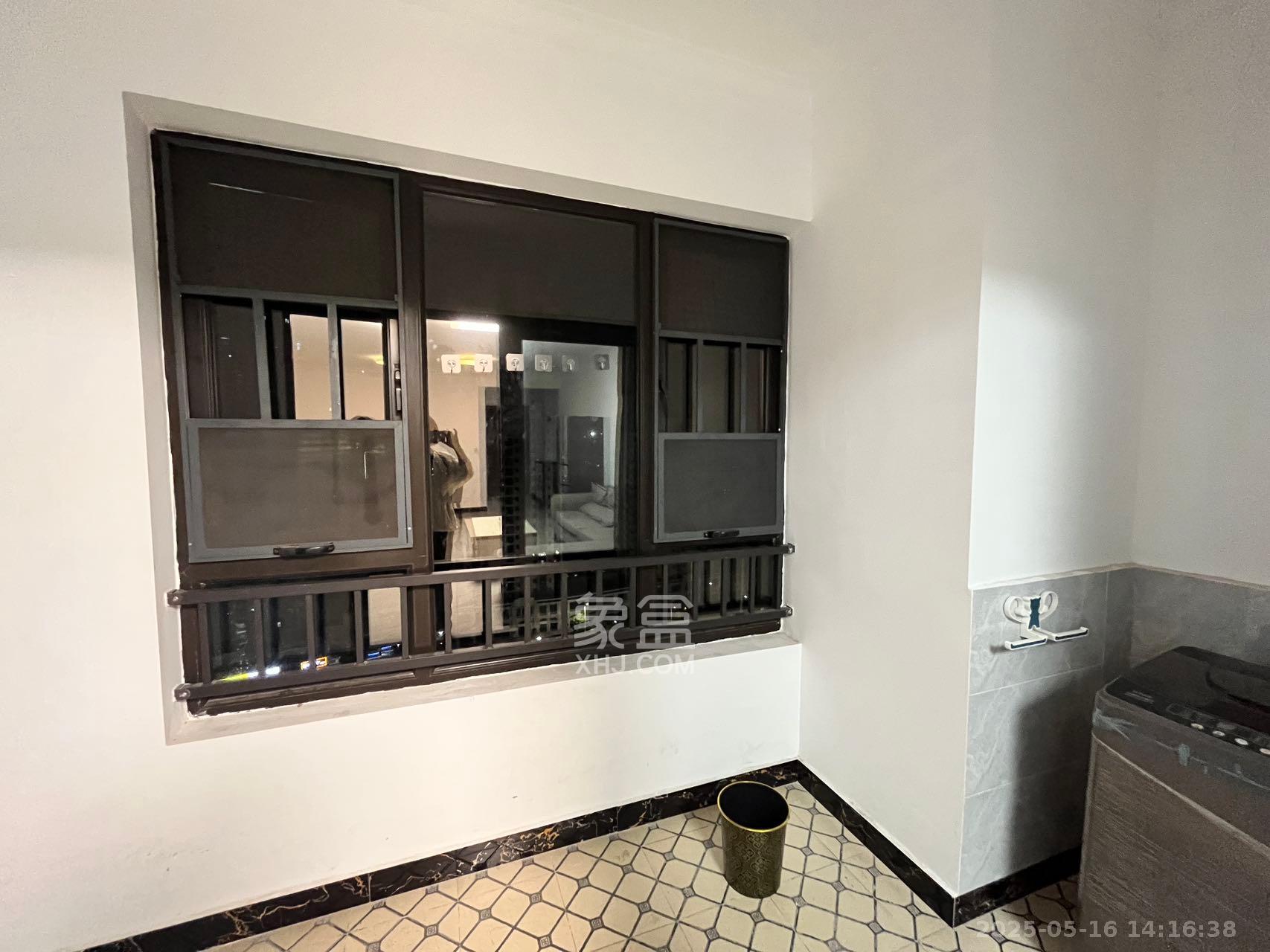 新城璟隽(麓华新城) 3室2厅2卫 1500.0元/月 新城璟隽(麓华新城) 3室2厅2卫 1500.0元/月室内图