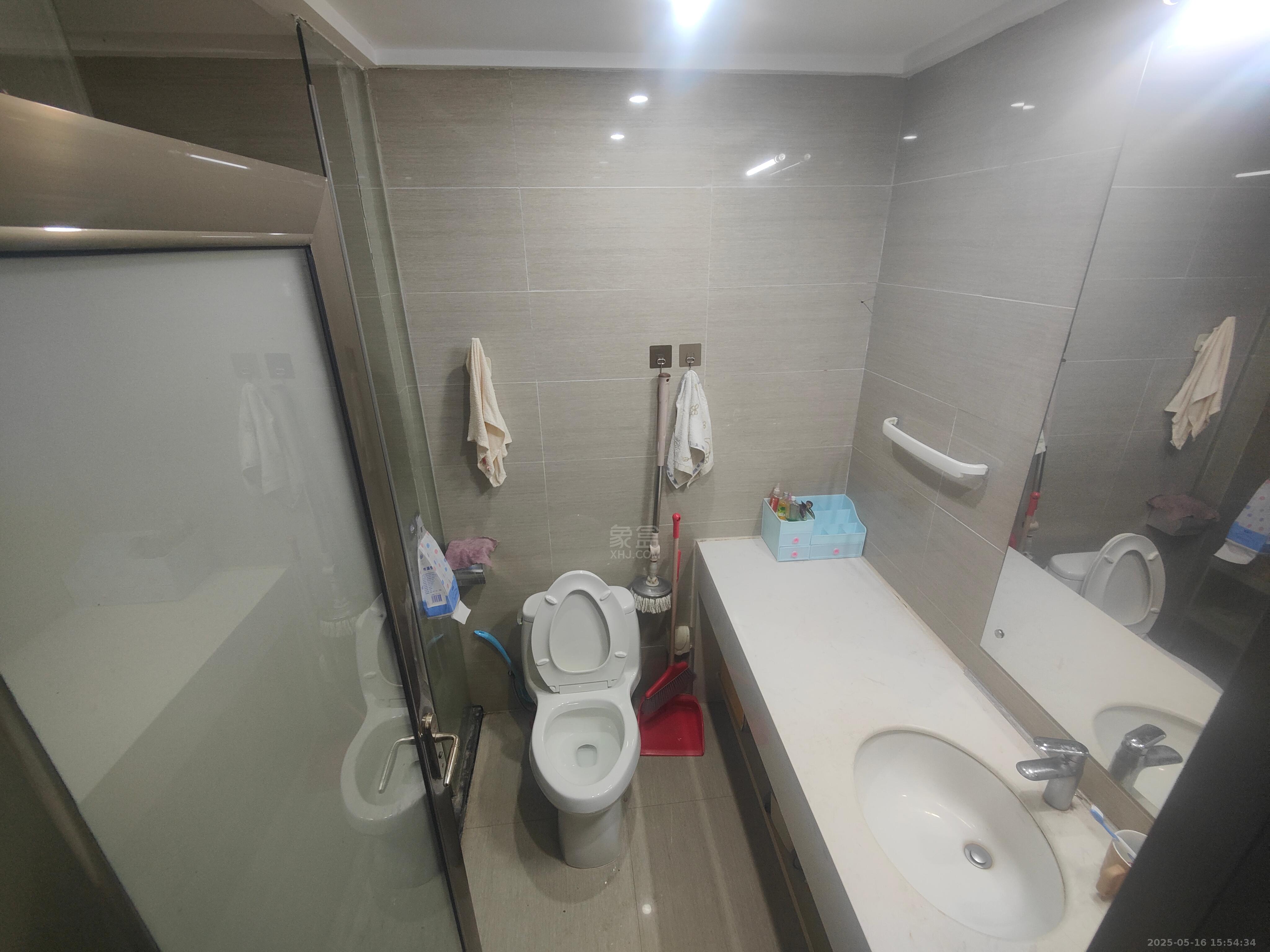 湘江名都 1室1厅1卫 1300.0元/月 湘江名都 1室1厅1卫 1300.0元/月室内图