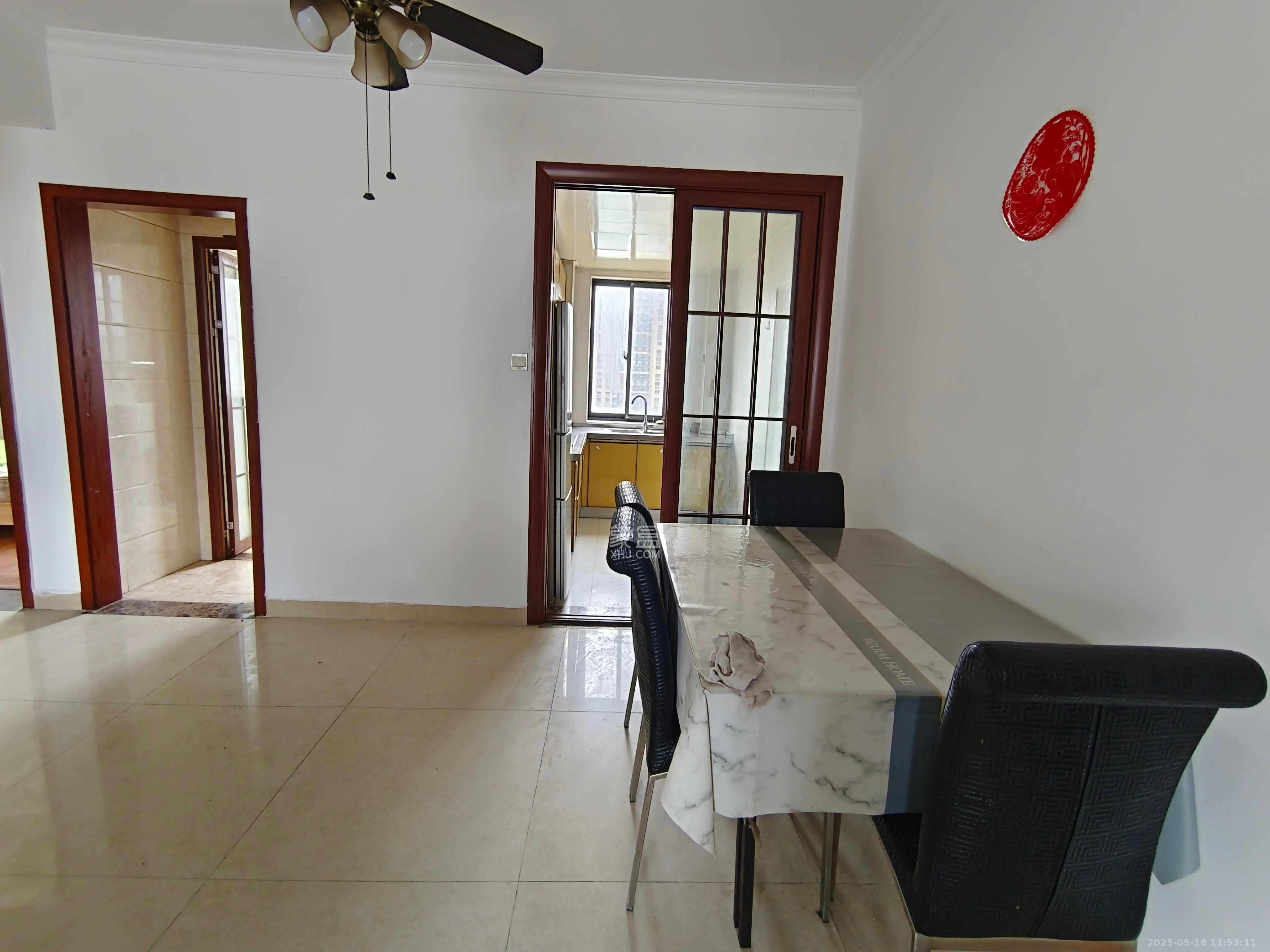 钱隆学府一、二期 2室1厅1卫 2100.0元/月 钱隆学府一、二期 2室1厅1卫 2100.0元/月室内图