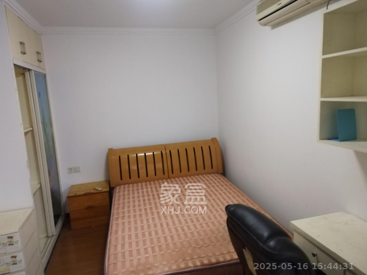 紫荆花园新铁路宿舍  2室2厅1卫    1750.0元/月室内图