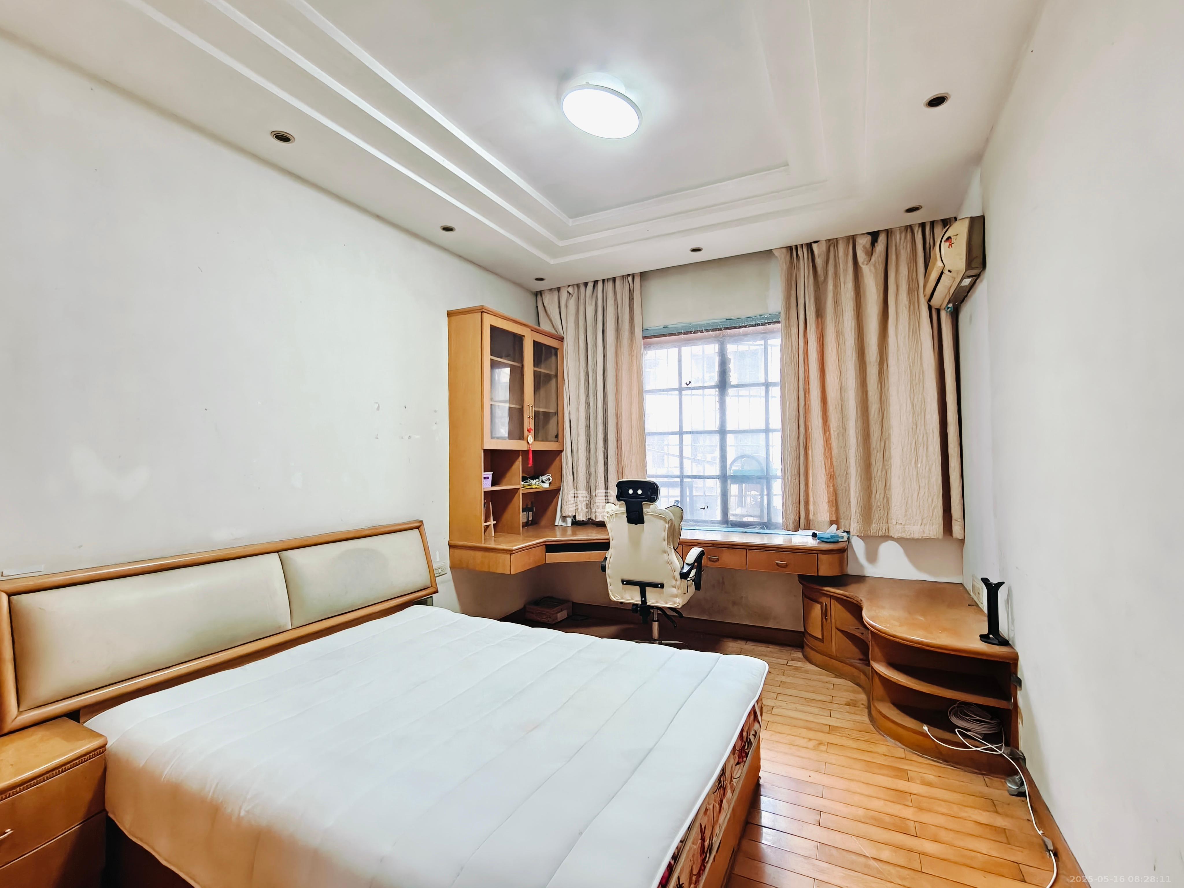 湖南省体育局单位宿舍（省体总会宿舍）  3室2厅1卫   2100.00元/月室内图