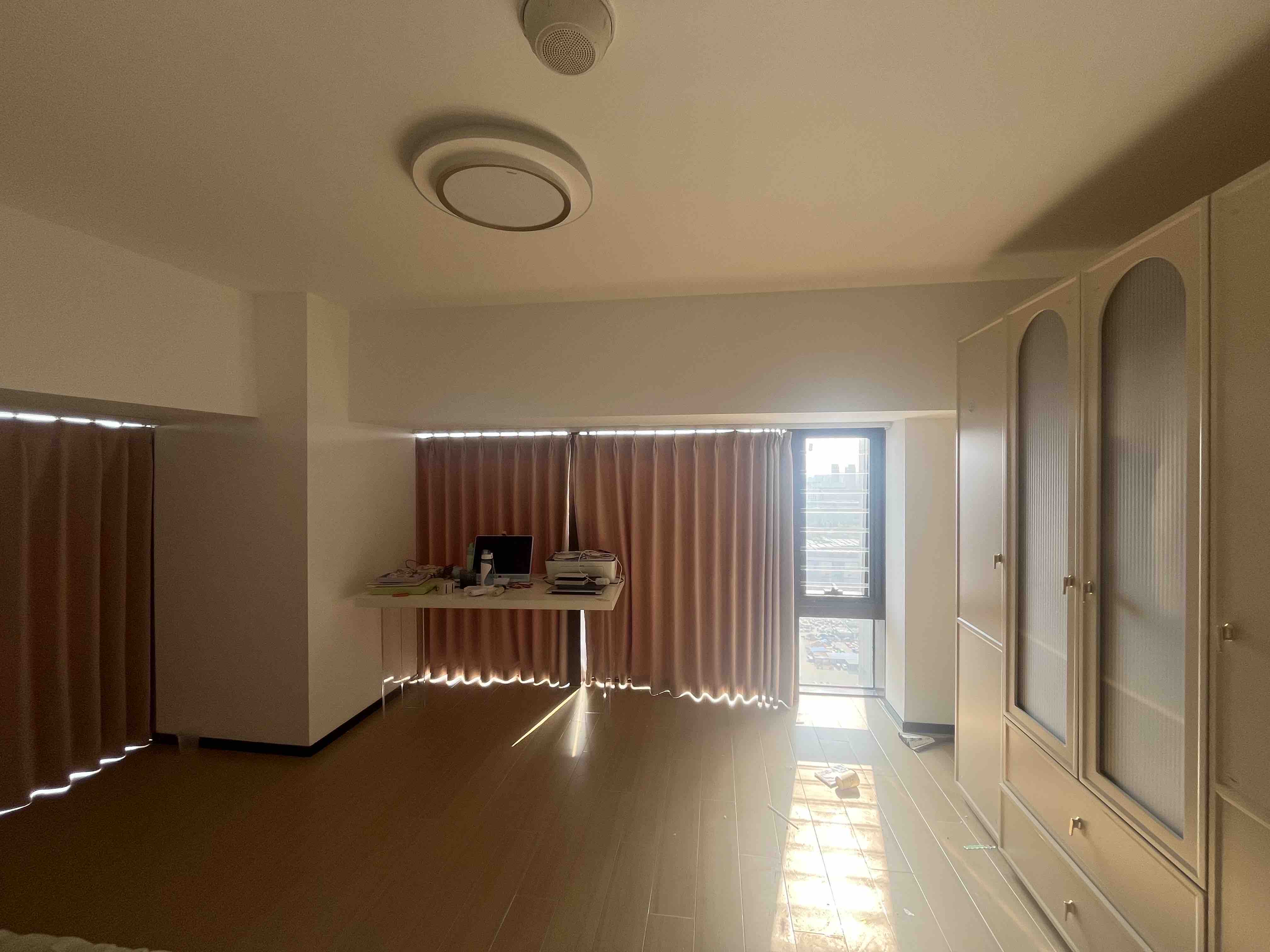 海航豪庭南苑  2室2厅2卫    155.0万 海航豪庭南苑  2室2厅2卫    155.0万客厅