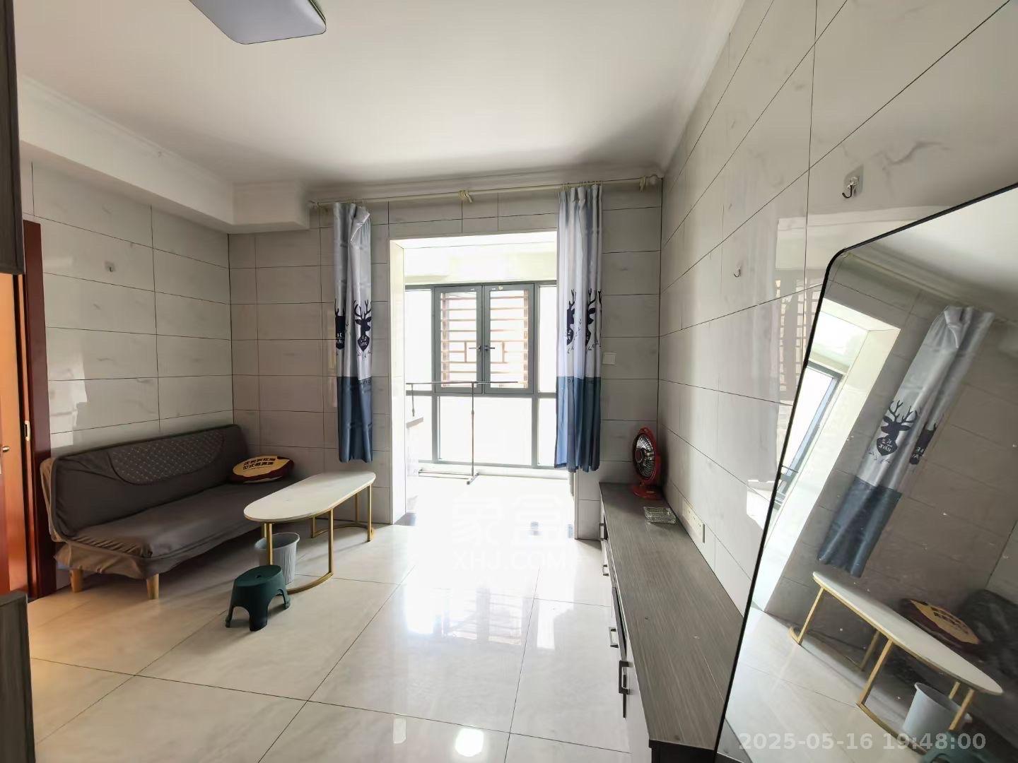 保利东郡 1室1厅1卫 2000.0元/月 保利东郡 1室1厅1卫 2000.0元/月室内图