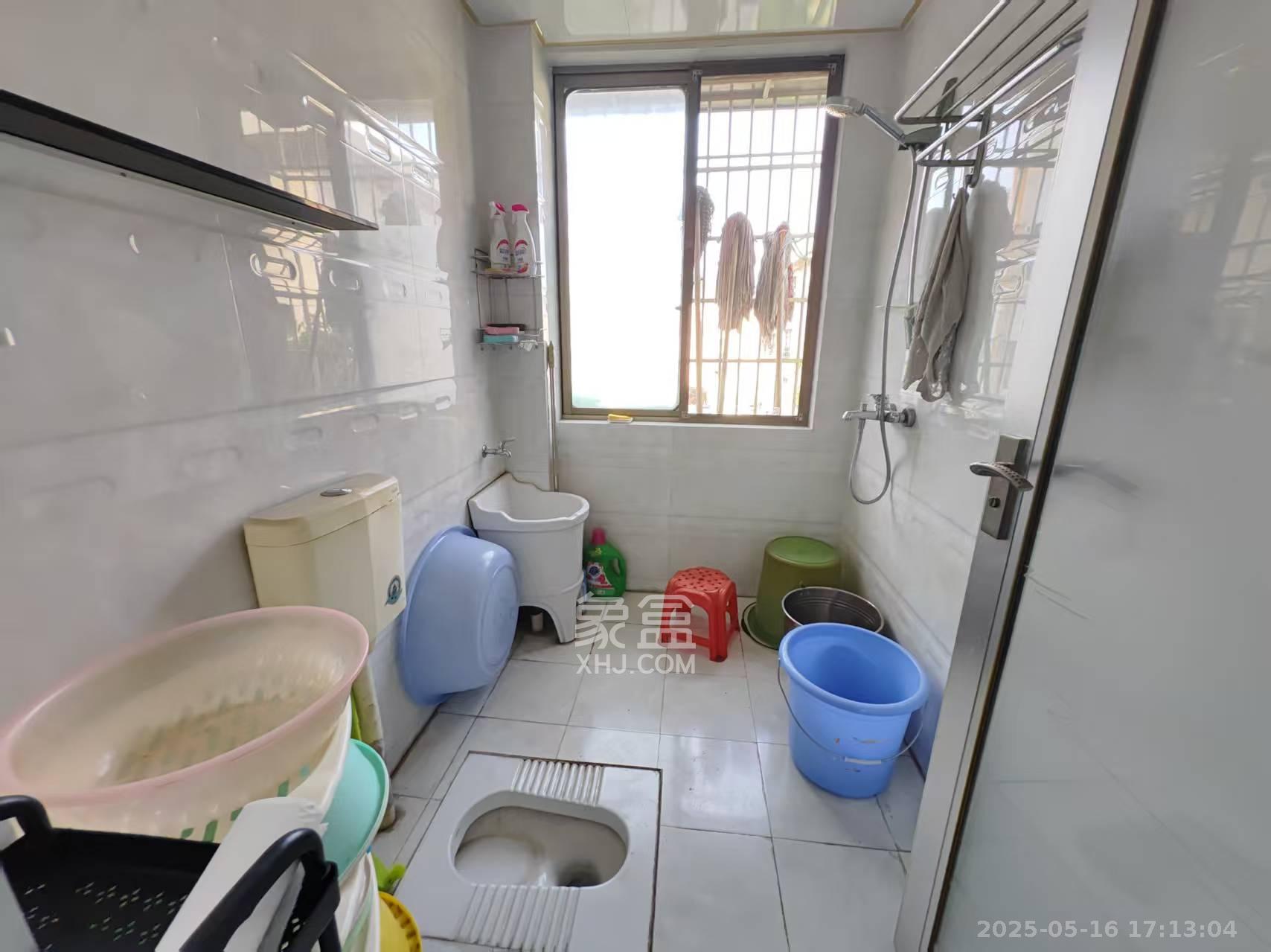 瑞鸿山庄 4室2厅2卫 49.8万 瑞鸿山庄 4室2厅2卫 49.8万室内图