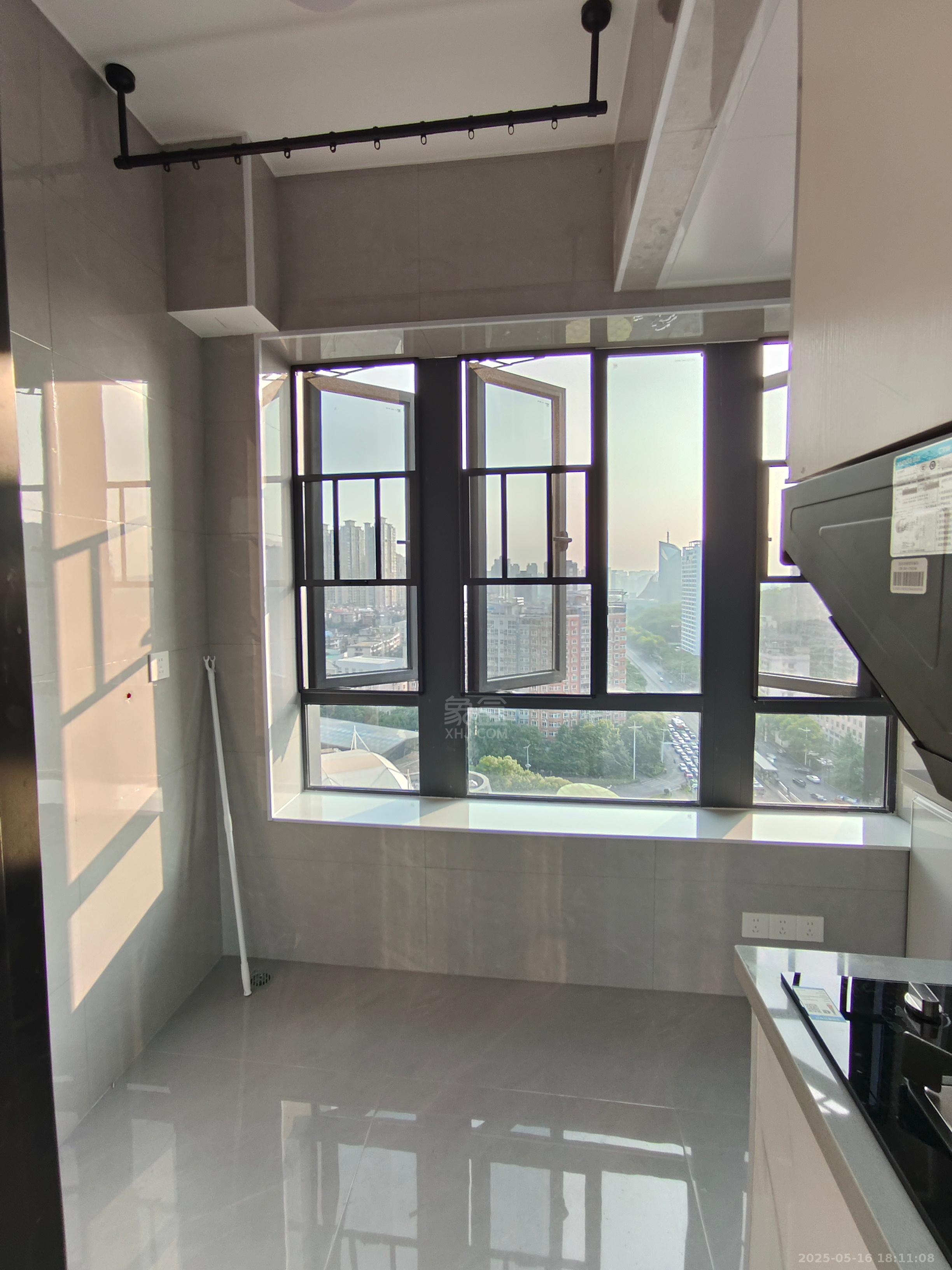 奥园广场 1室1厅1卫 1500.0元/月 奥园广场 1室1厅1卫 1500.0元/月室内图