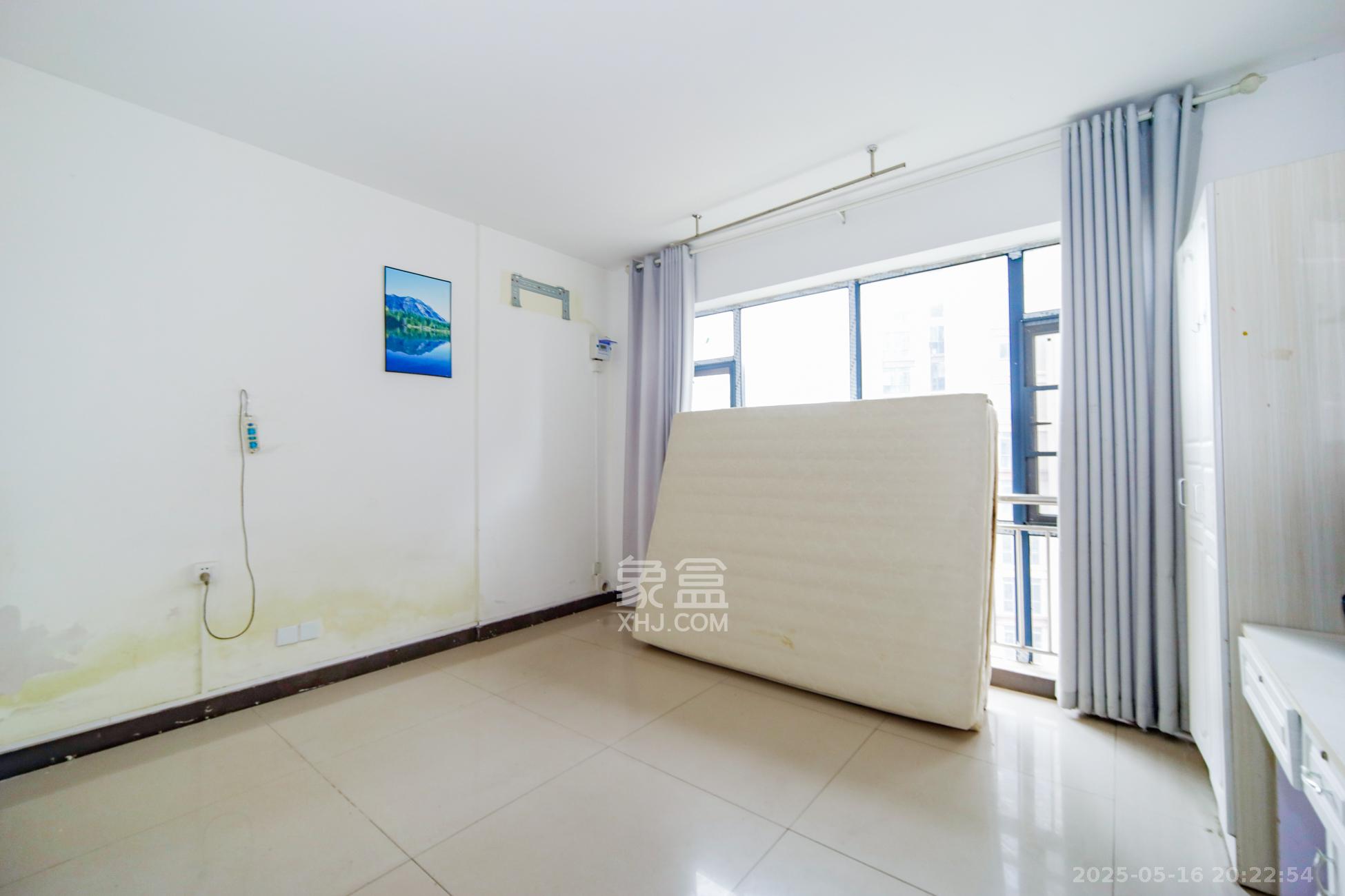 红星国际公馆 3室2厅1卫 99.8万 红星国际公馆 3室2厅1卫 99.8万卧室