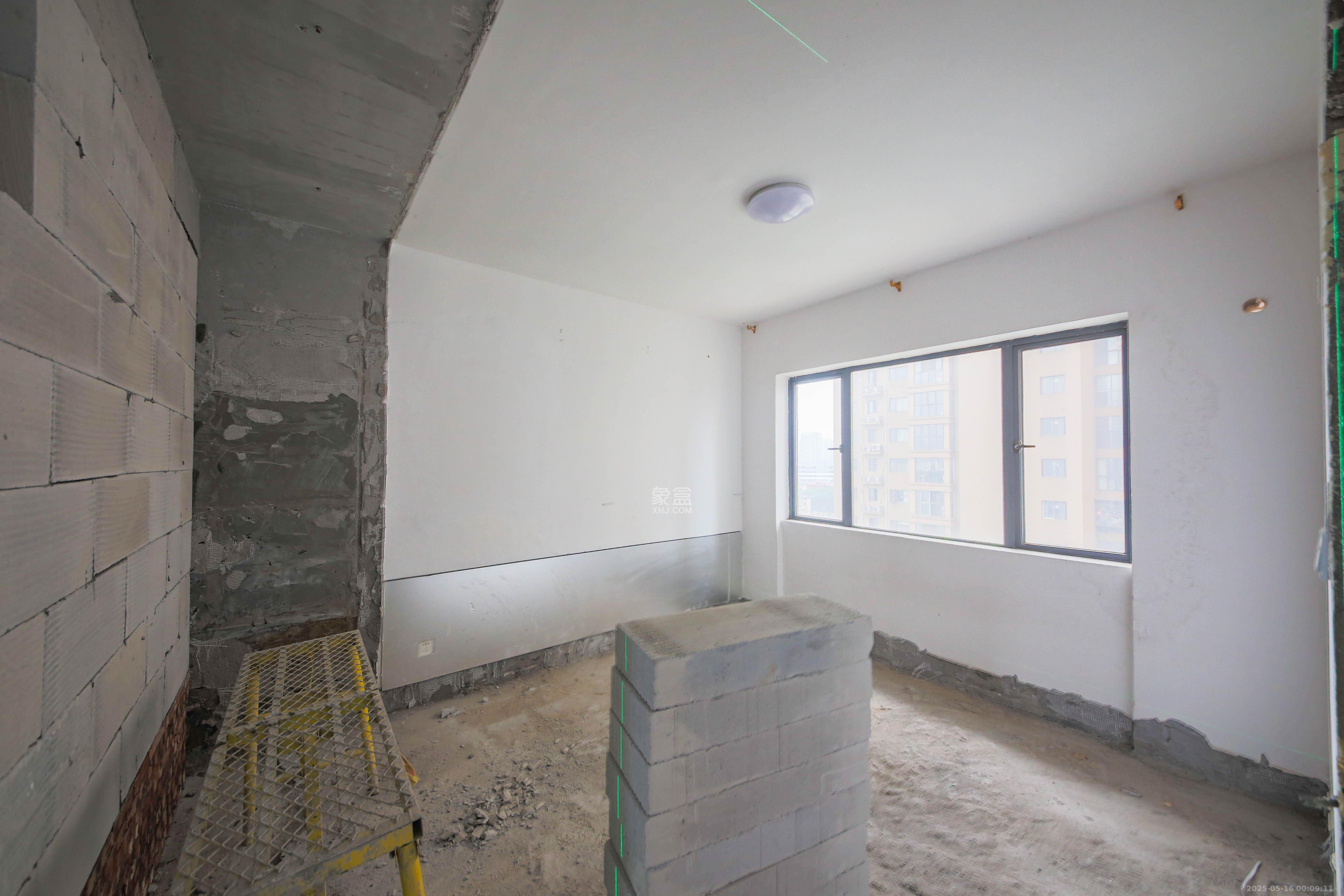 兴隆景苑  3室2厅2卫    98.0万 兴隆景苑  3室2厅2卫    98.0万卧室