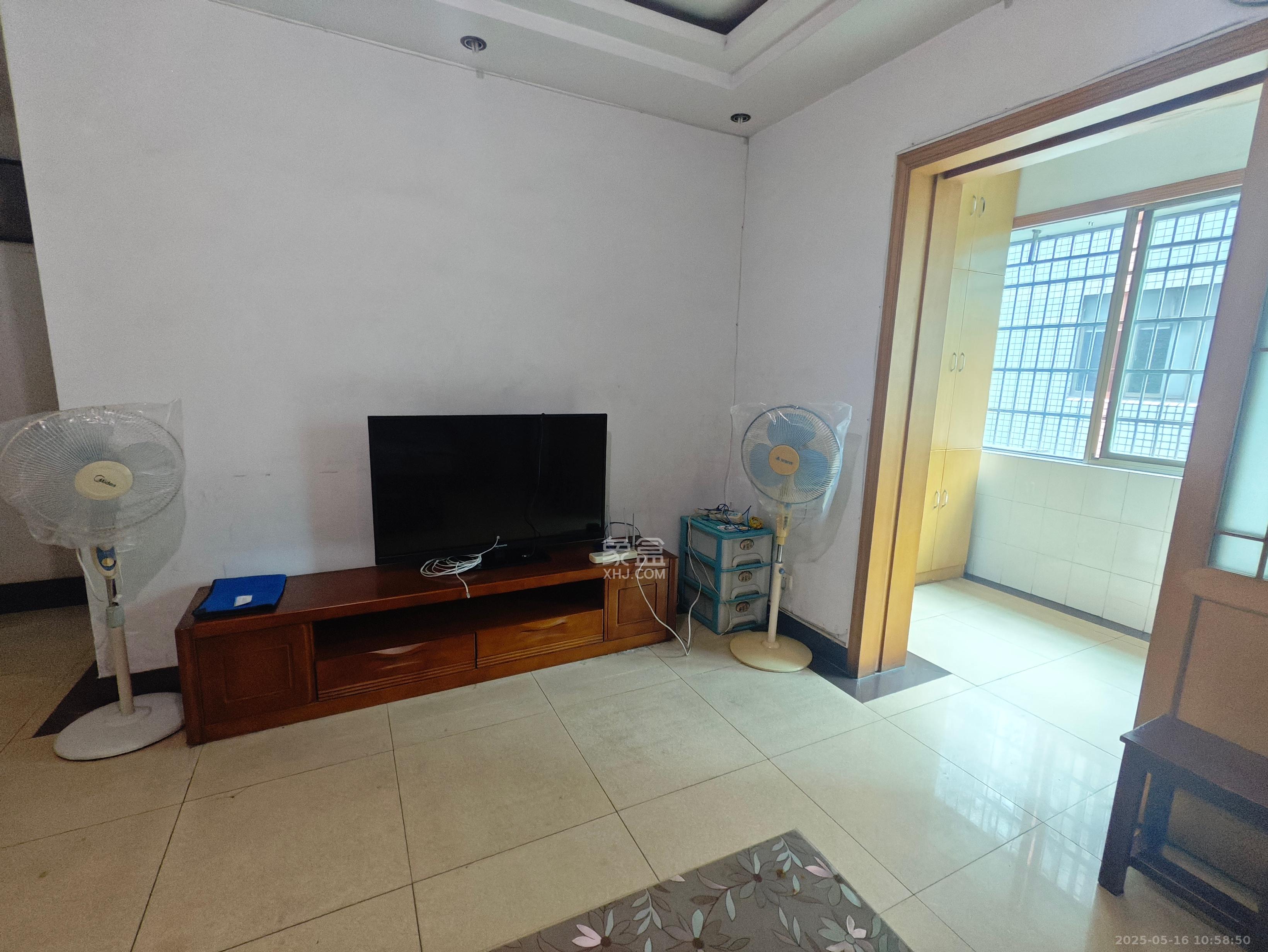 建材储运公司宿舍  3室2厅2卫   2000.00元/月室内图