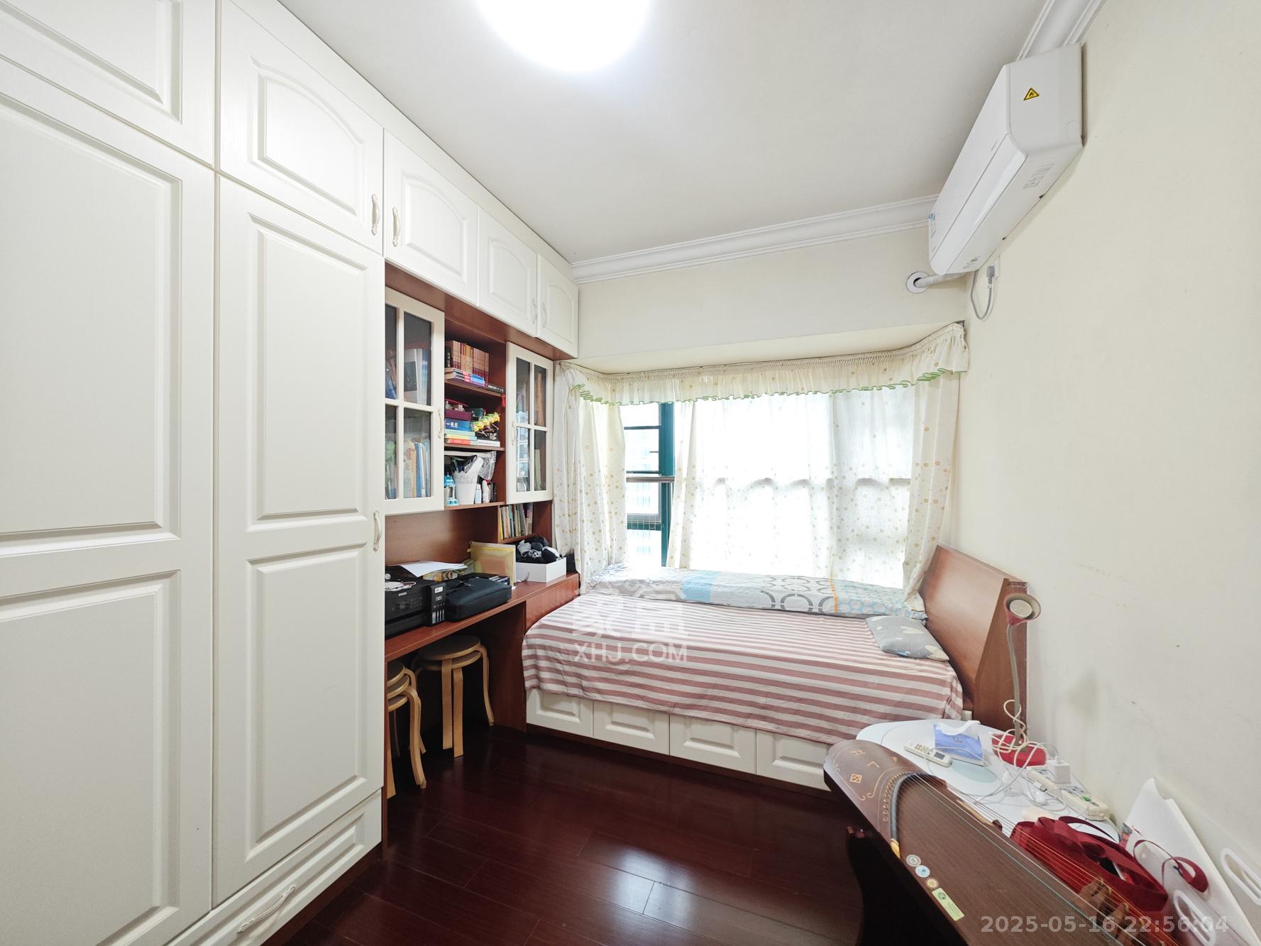 恒大城 3室2厅3卫 105.8万 恒大城 3室2厅3卫 105.8万卧室