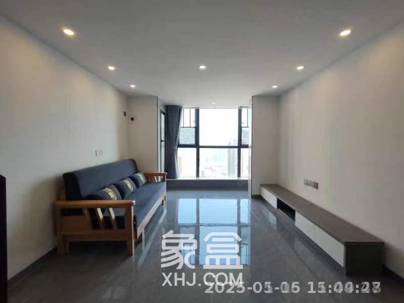 海伦春天  2室1厅1卫   1700.00元/月室内图