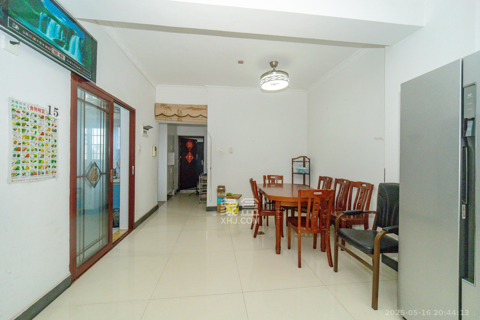 楚天馨苑 3室2厅2卫 72.0万 楚天馨苑 3室2厅2卫 72.0万其他