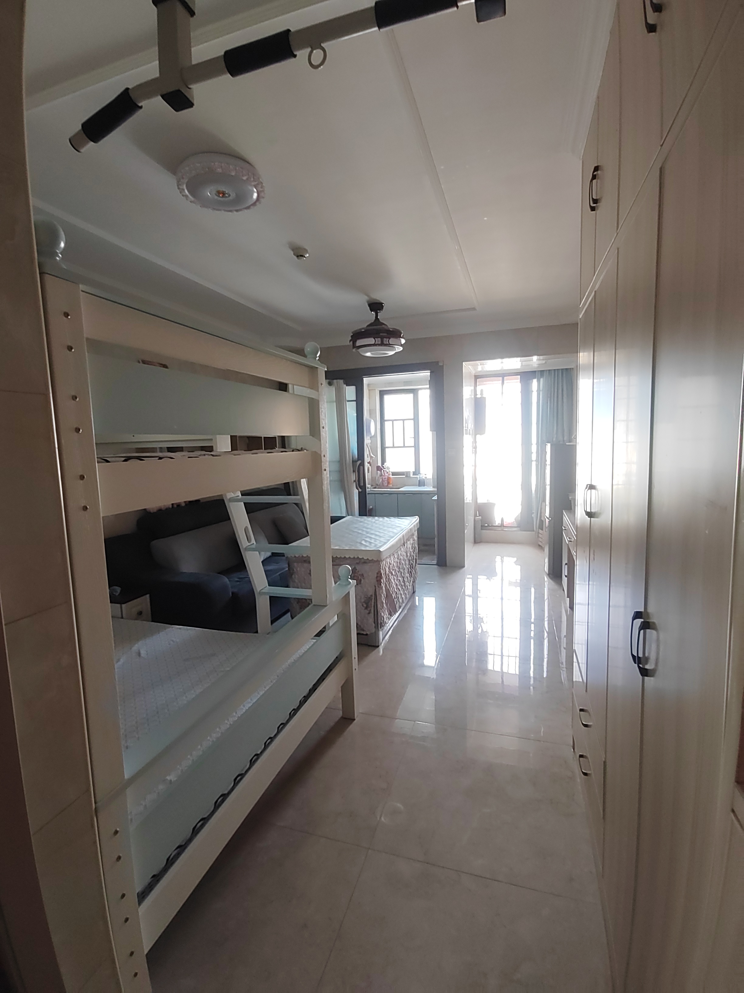 盛世时代广场  1室1厅1卫    33.8万 盛世时代广场  1室1厅1卫    33.8万室内图