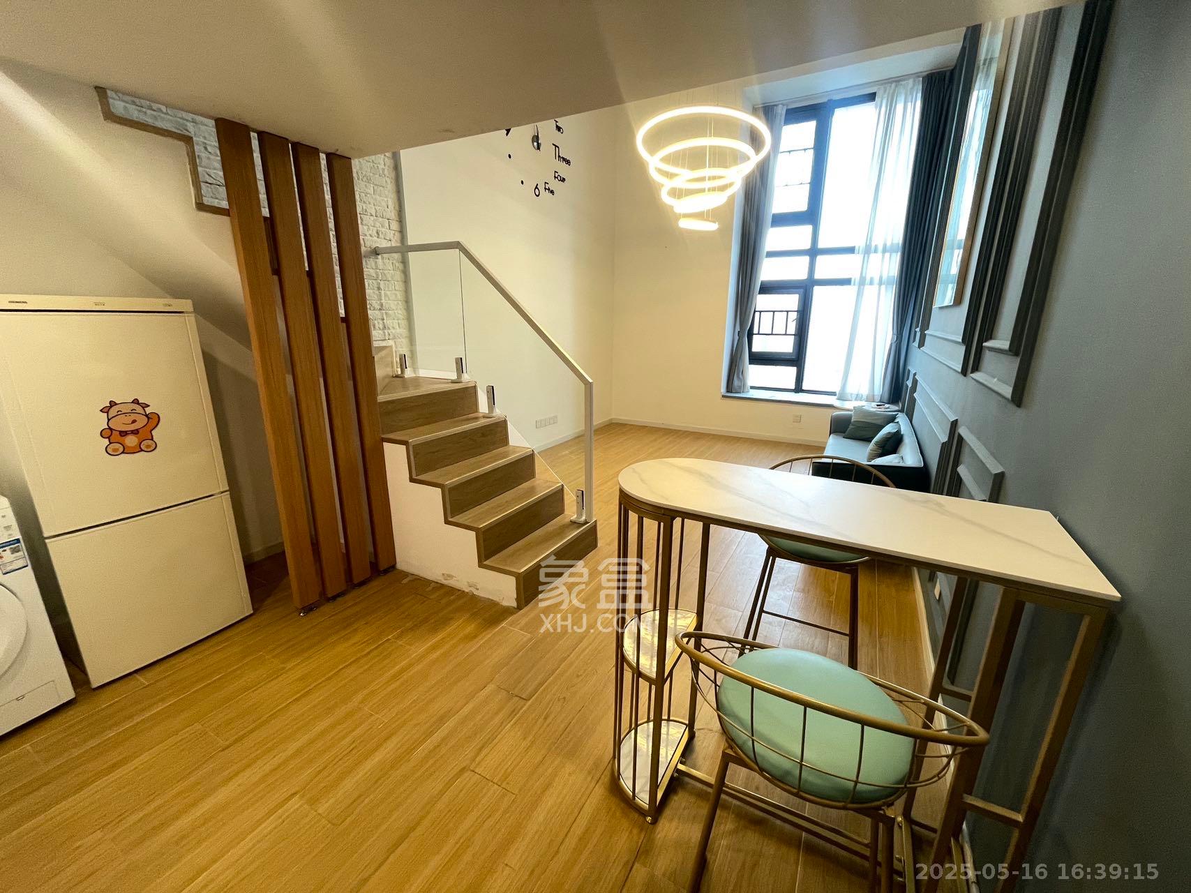 明昇壹城(明昇时代广场)三期 2室1厅1卫 2800.0元/月 明昇壹城(明昇时代广场)三期 2室1厅1卫 2800.0元/月室内图