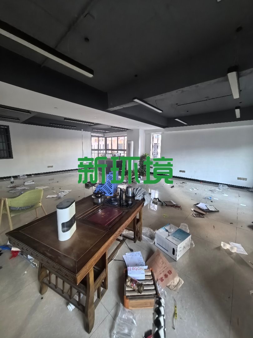 泊富广场  2室2厅1卫   8500.00元/月室内图