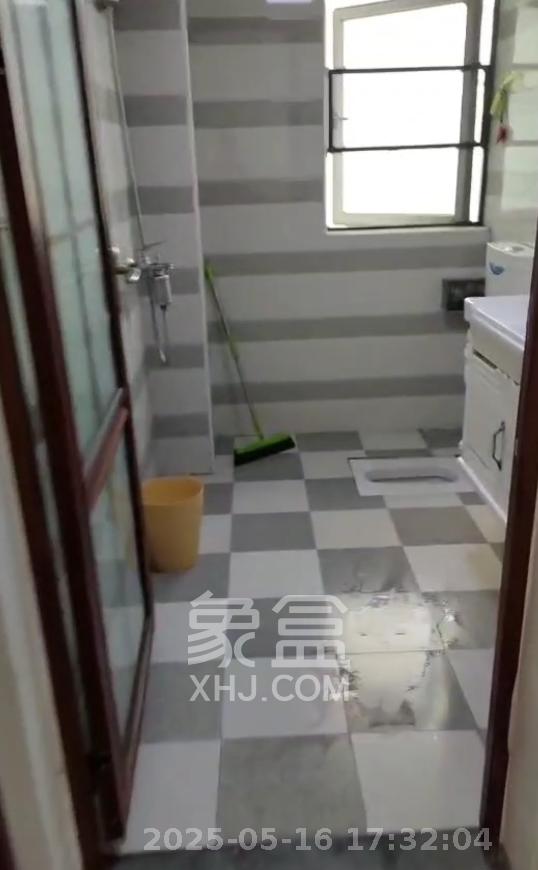 月畔湾  2室2厅1卫   2300.00元/月室内图