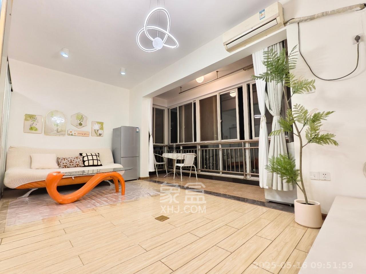 新芙蓉之都 1室1厅1卫 2200.0元/月 新芙蓉之都 1室1厅1卫 2200.0元/月室内图