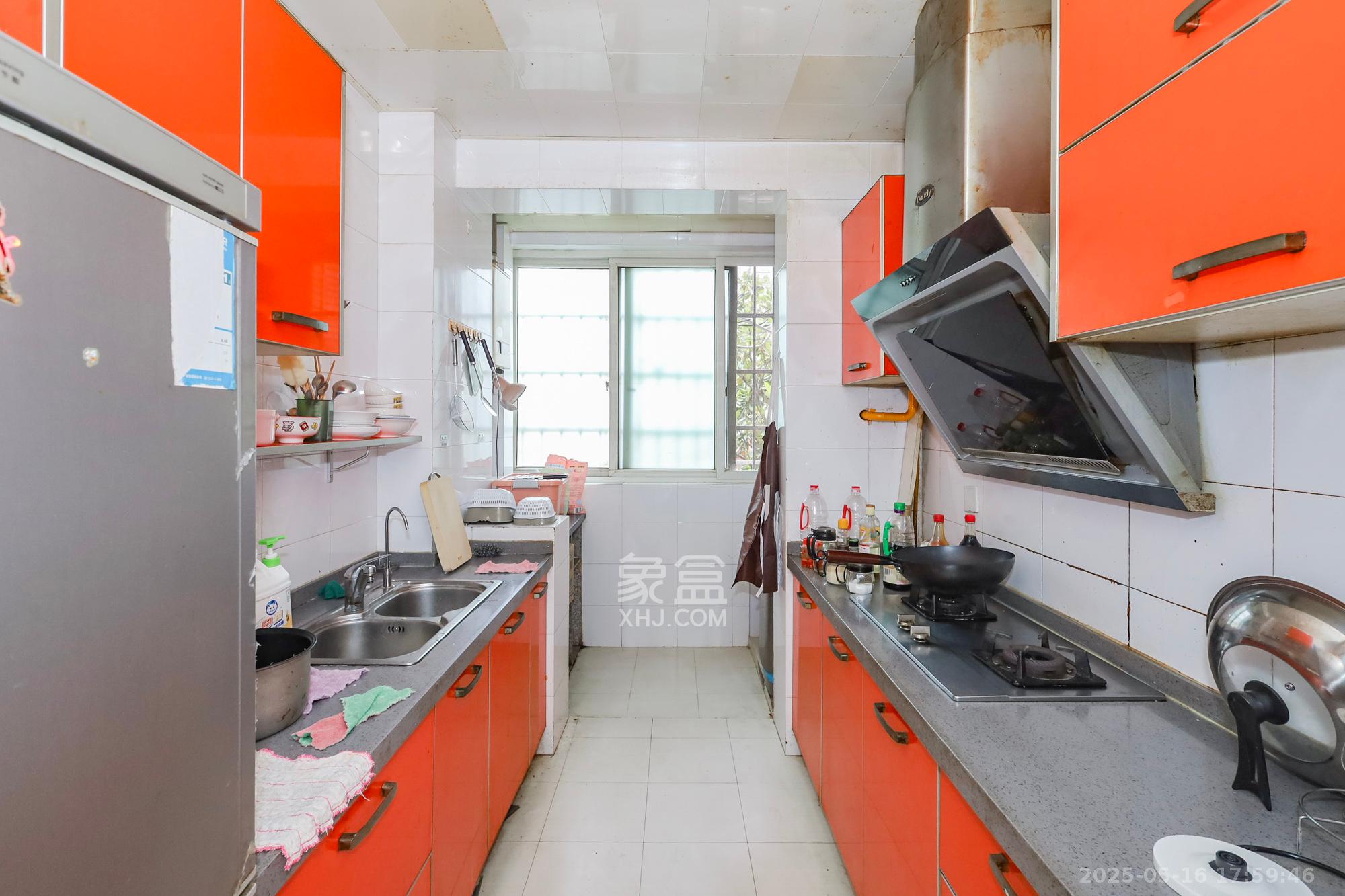 枫林绿洲  3室2厅2卫    86.0万 枫林绿洲  3室2厅2卫    86.0万厨房