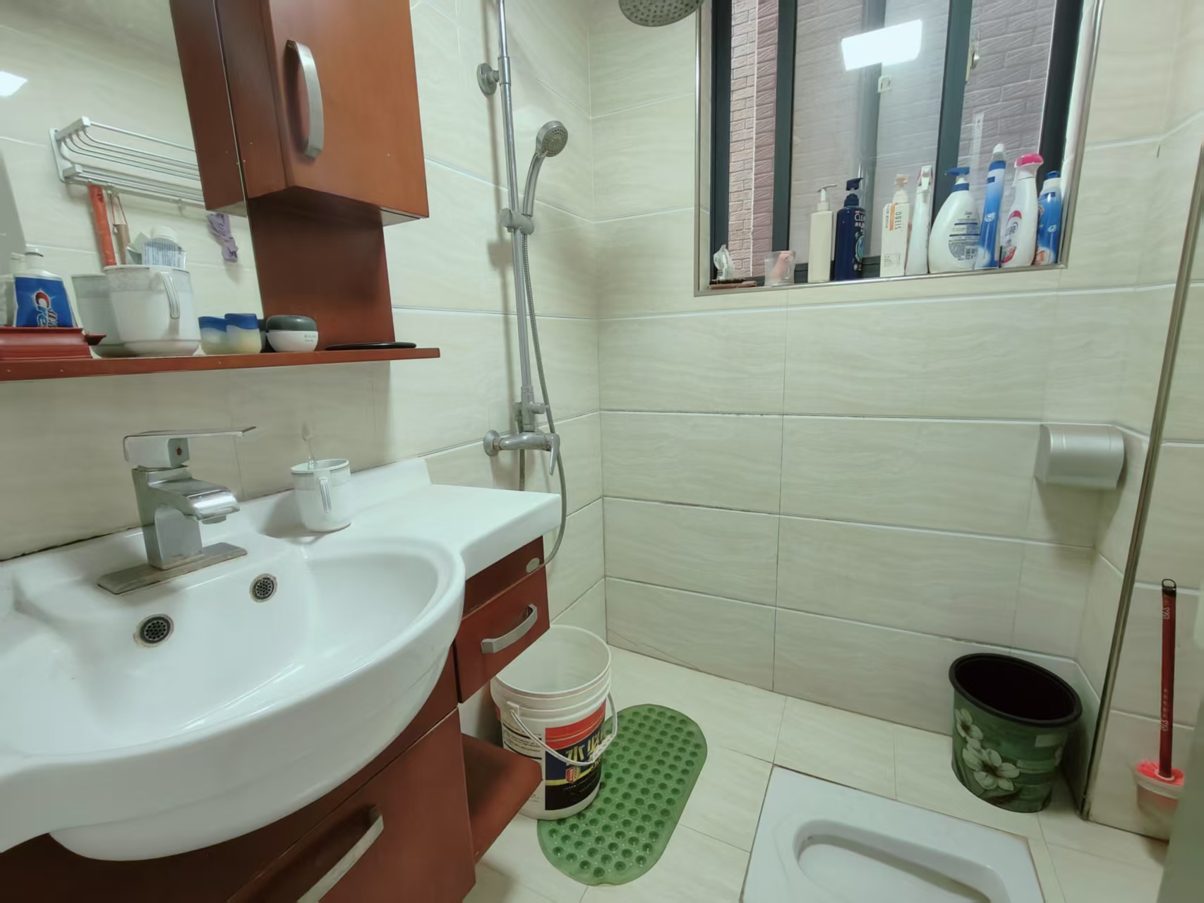 旺佳华府 2室2厅1卫 1800.0元/月 旺佳华府 2室2厅1卫 1800.0元/月室内图