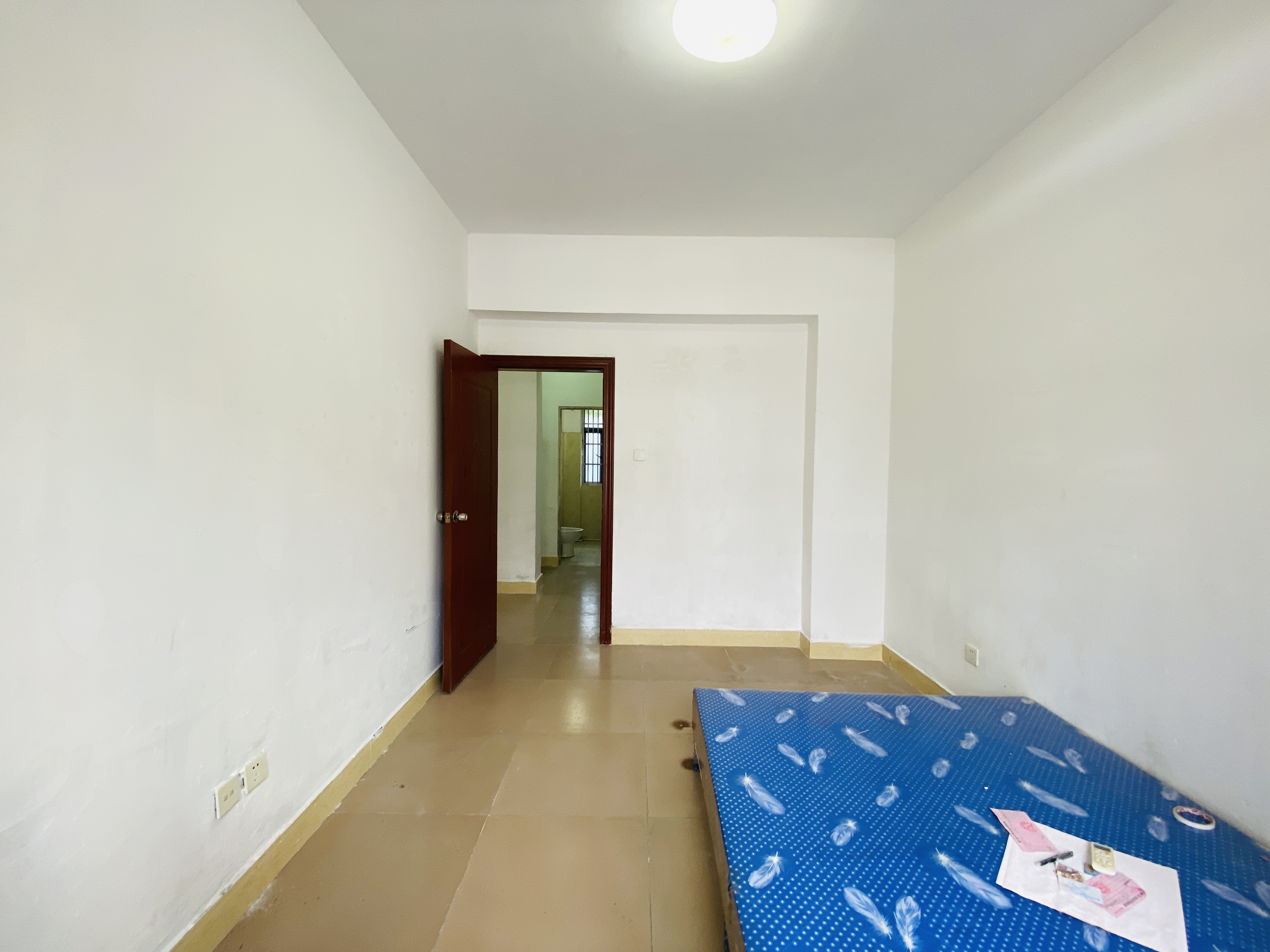 红城湖延长线(别名:滨江华庭) 3室2厅1卫 3800.0元/月 红城湖延长线(别名:滨江华庭) 3室2厅1卫 3800.0元/月室内图