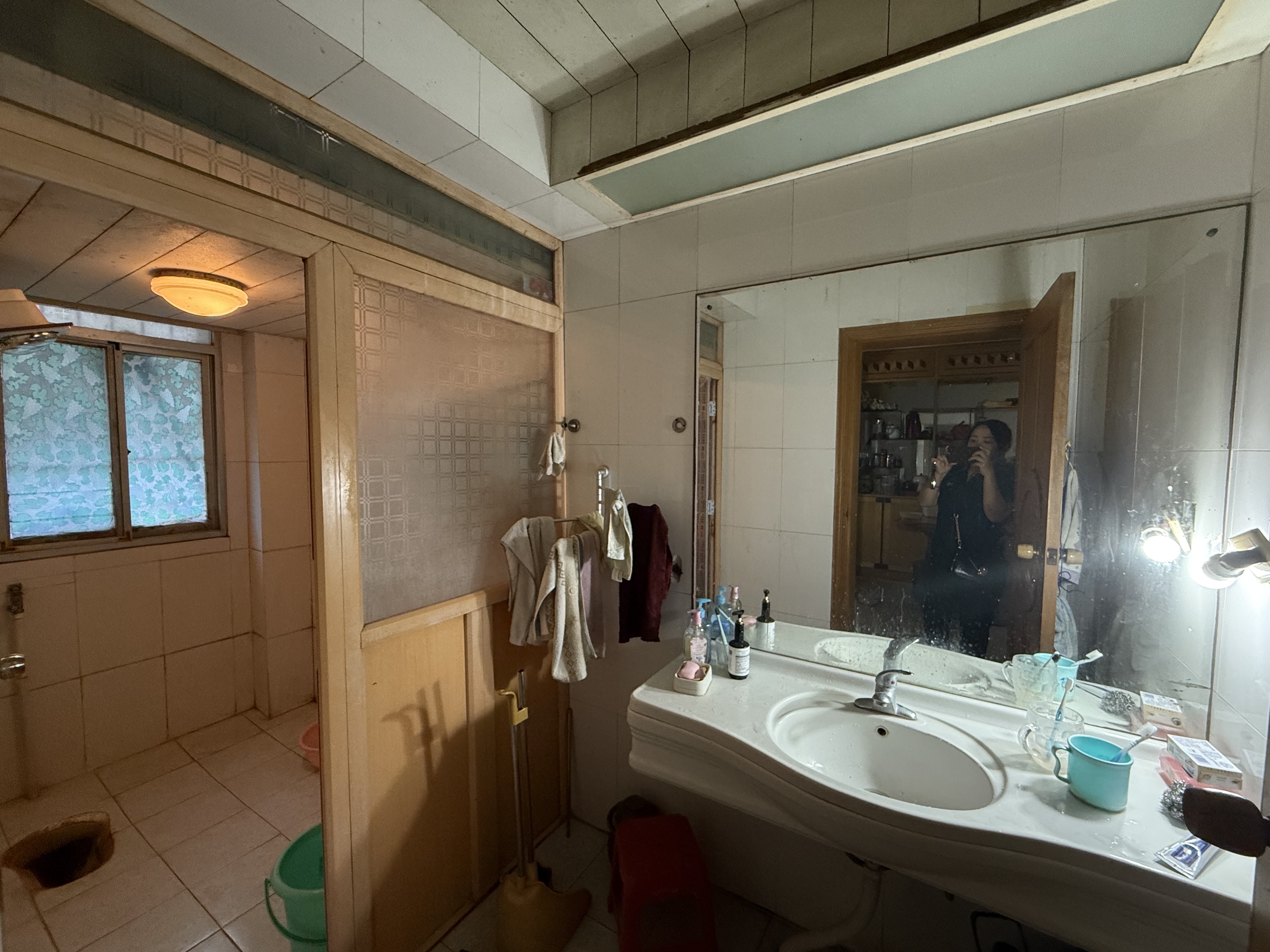 市商业局家属楼 3室2厅2卫 53.8万 市商业局家属楼 3室2厅2卫 53.8万客厅