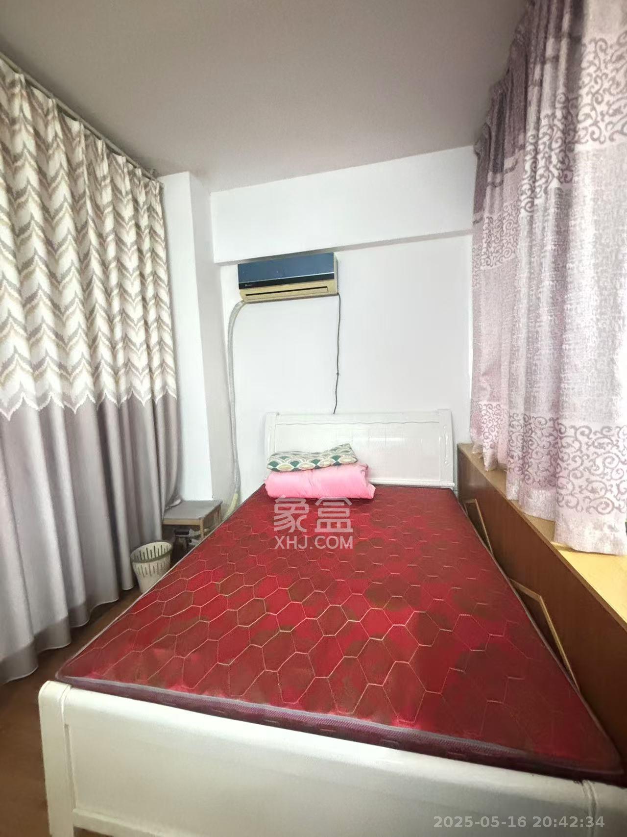 上城星座  1室1厅1卫   1800.00元/月室内图