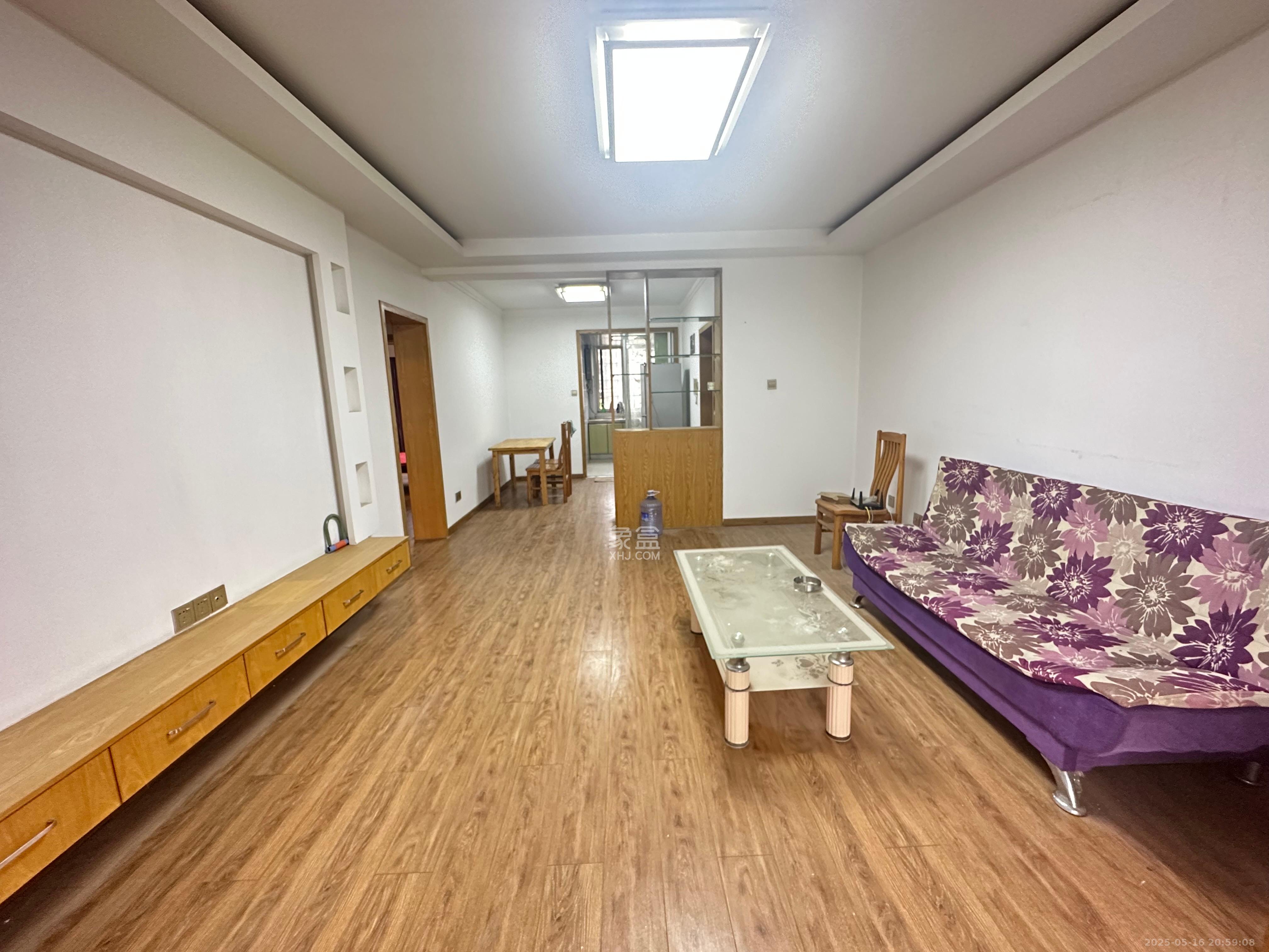 鄱阳小区  2室2厅2卫   1500.00元/月室内图