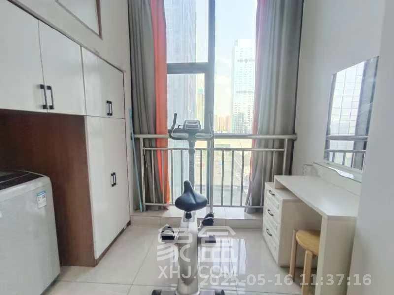 东盈商业广场(华泉城市广场)  1室1厅1卫    1600.0元/月 东盈商业广场(华泉城市广场)  1室1厅1卫    1600.0元/月室内图