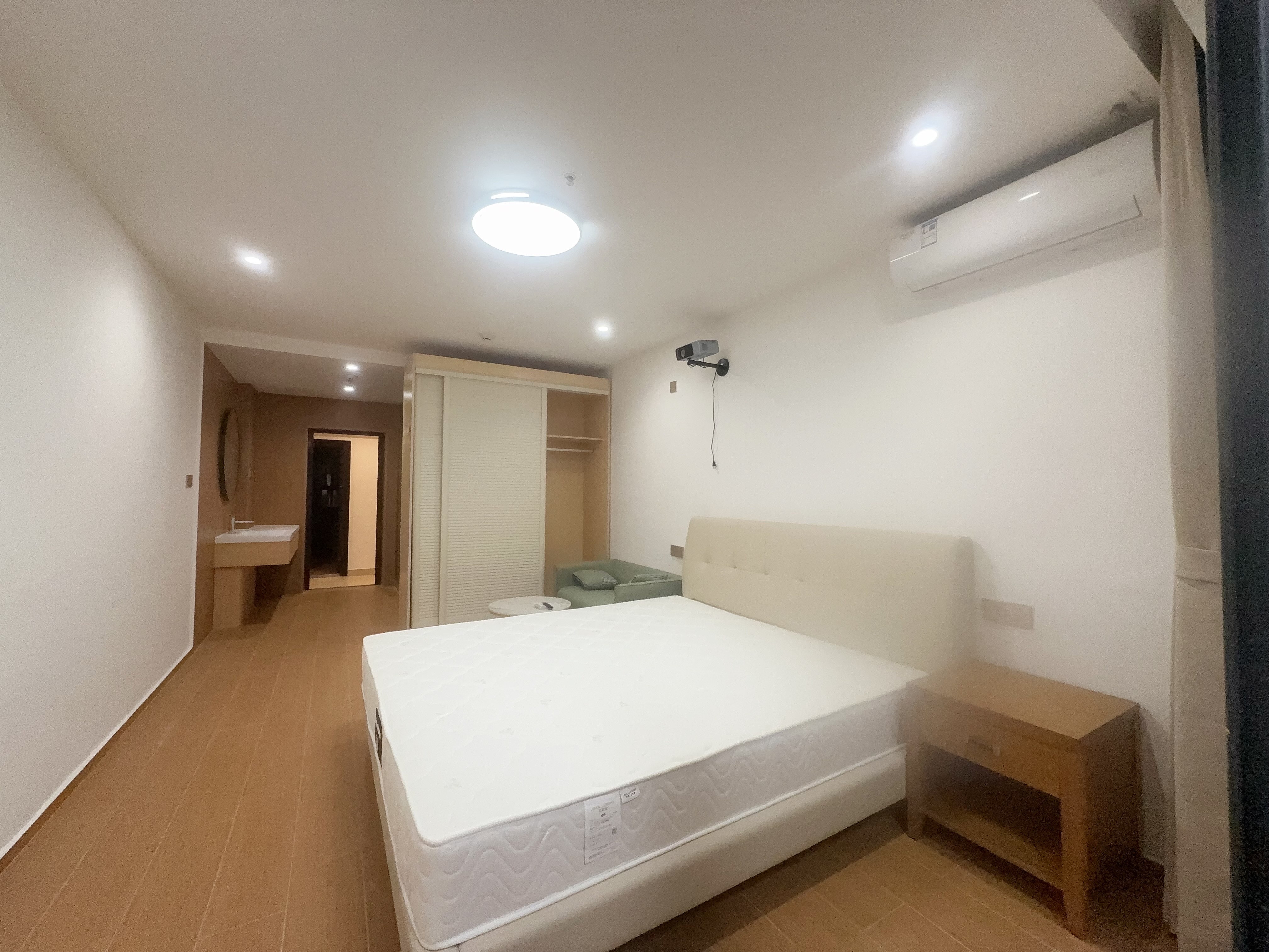 新城吾悦广场  1室0厅1卫   1800.00元/月室内图