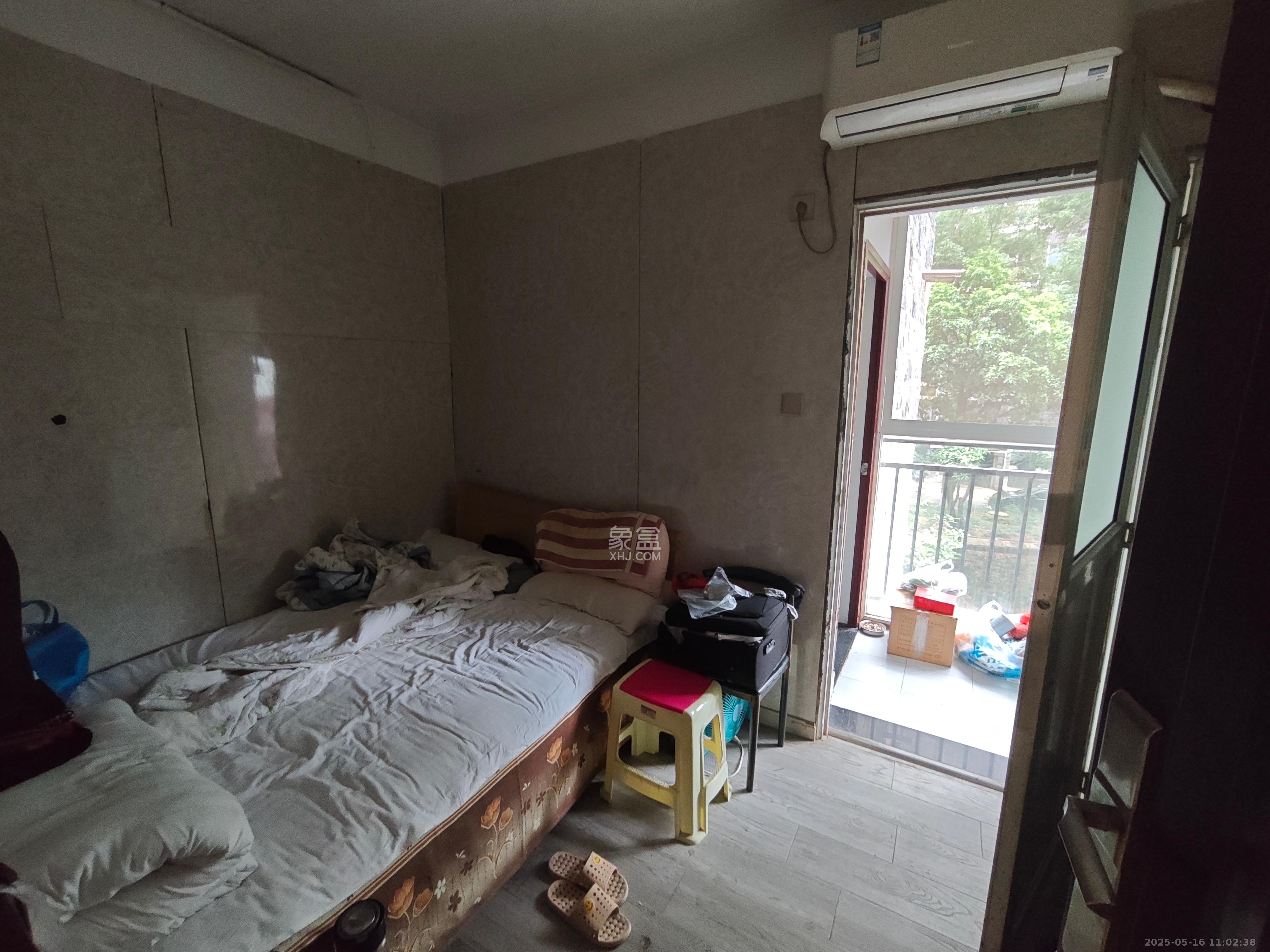 红树湾 1室1厅1卫 700.0元/月 红树湾 1室1厅1卫 700.0元/月室内图