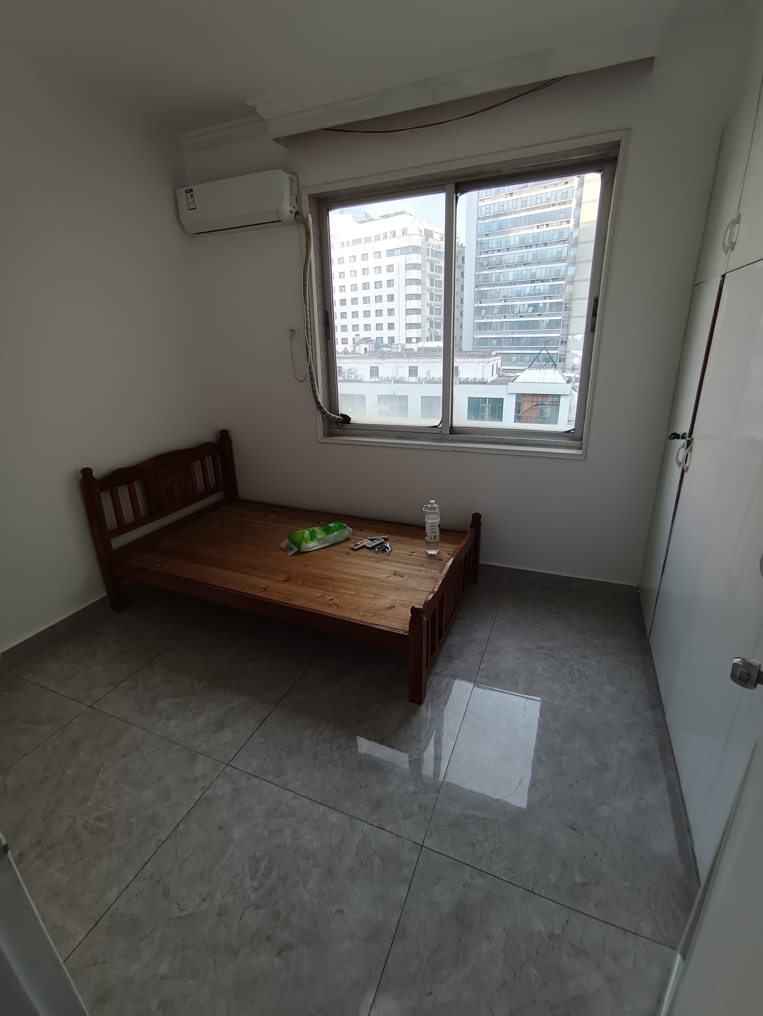 九都大厦  3室2厅1卫   3800.00元/月室内图