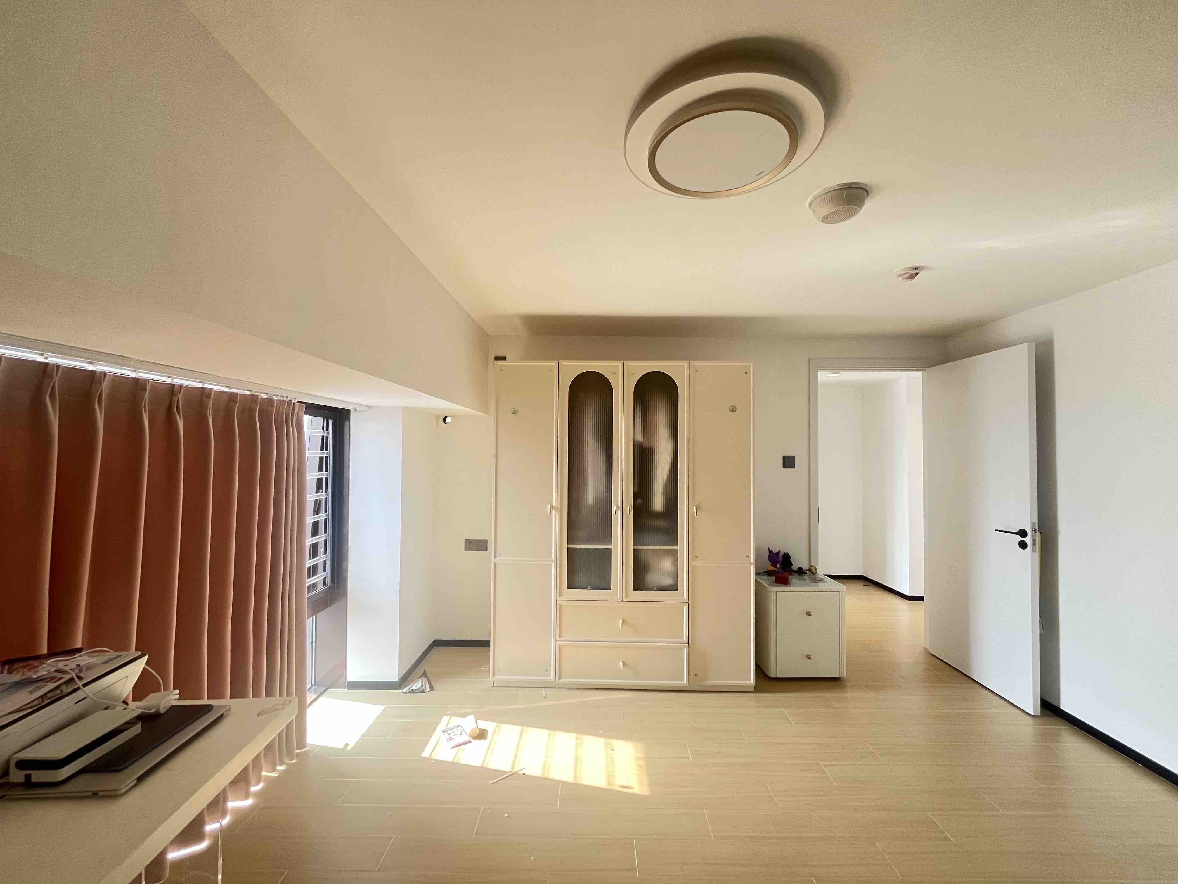 海航豪庭南苑  2室2厅2卫    155.0万 海航豪庭南苑  2室2厅2卫    155.0万客厅