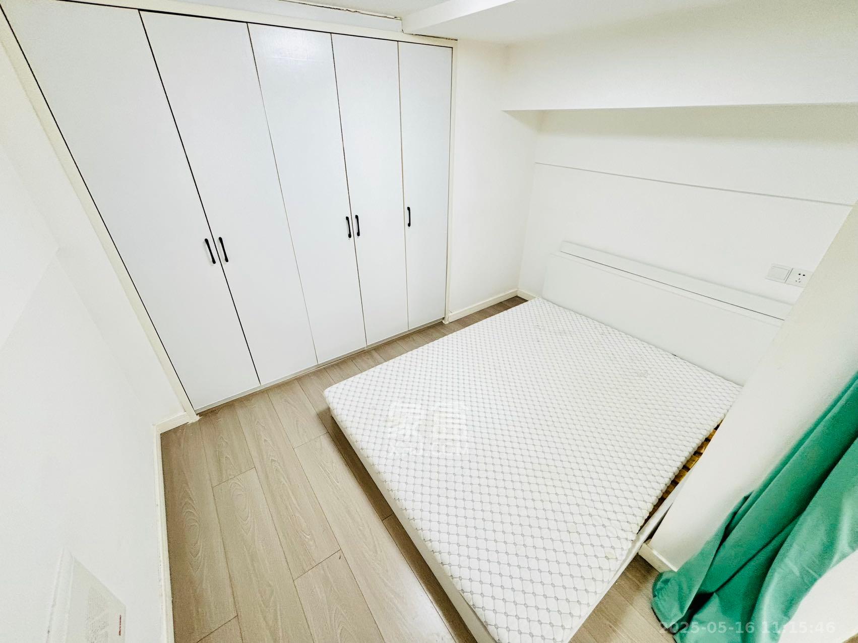 正荣悦玺  2室1厅1卫   2400.00元/月室内图