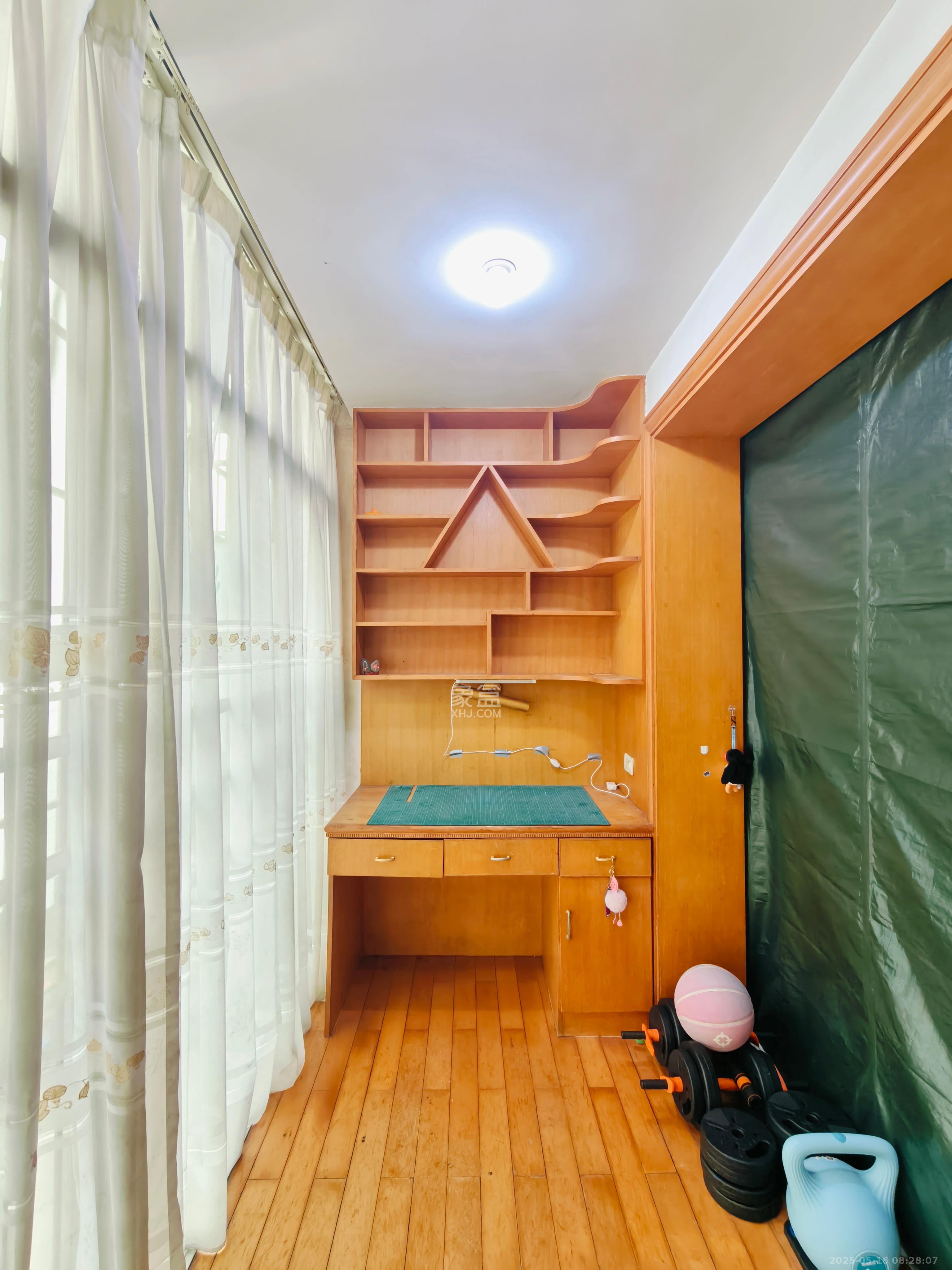 湖南省体育局单位宿舍（省体总会宿舍）  3室2厅1卫   2100.00元/月室内图