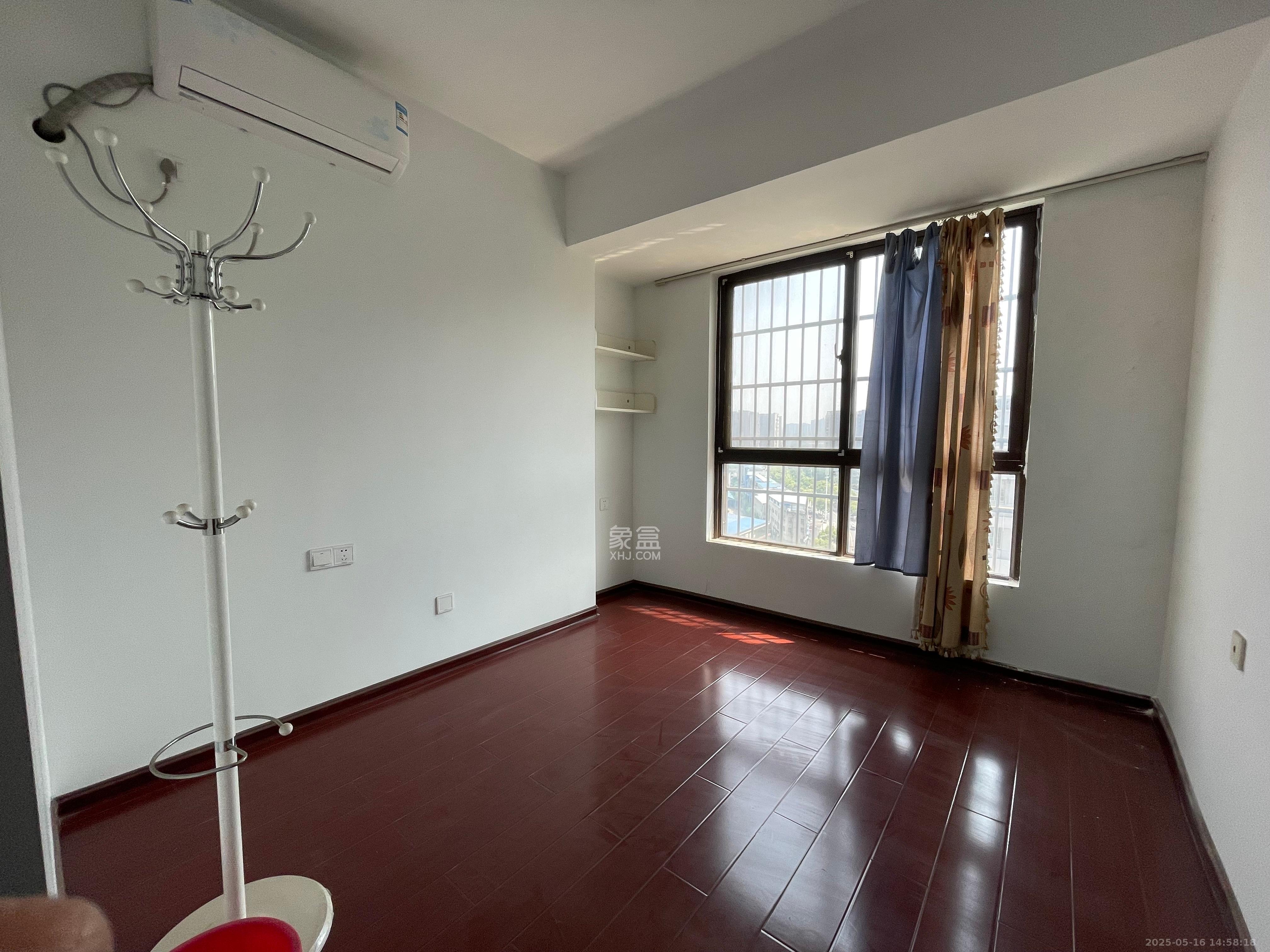 芒果天地(芒果雅苑) 2室1厅1卫 2400.0元/月 芒果天地(芒果雅苑) 2室1厅1卫 2400.0元/月室内图