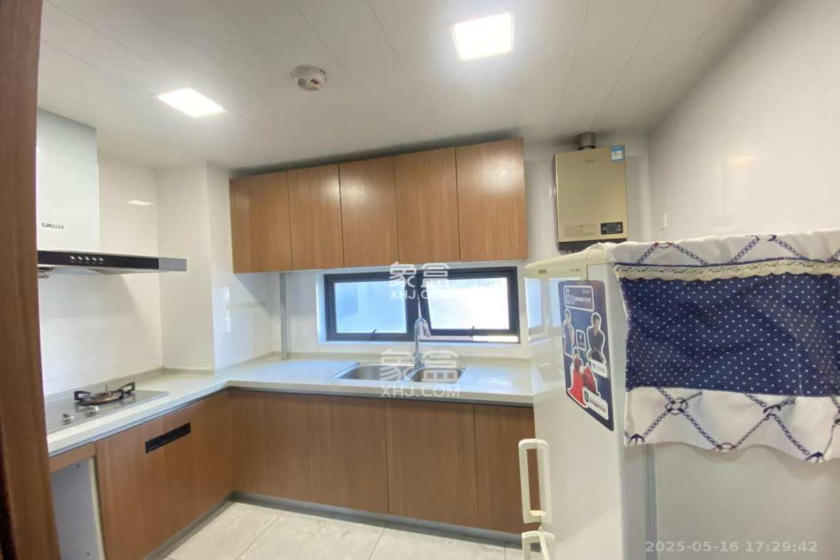 万科白鹭郡 4室2厅2卫 3800.0元/月 万科白鹭郡 4室2厅2卫 3800.0元/月室内图